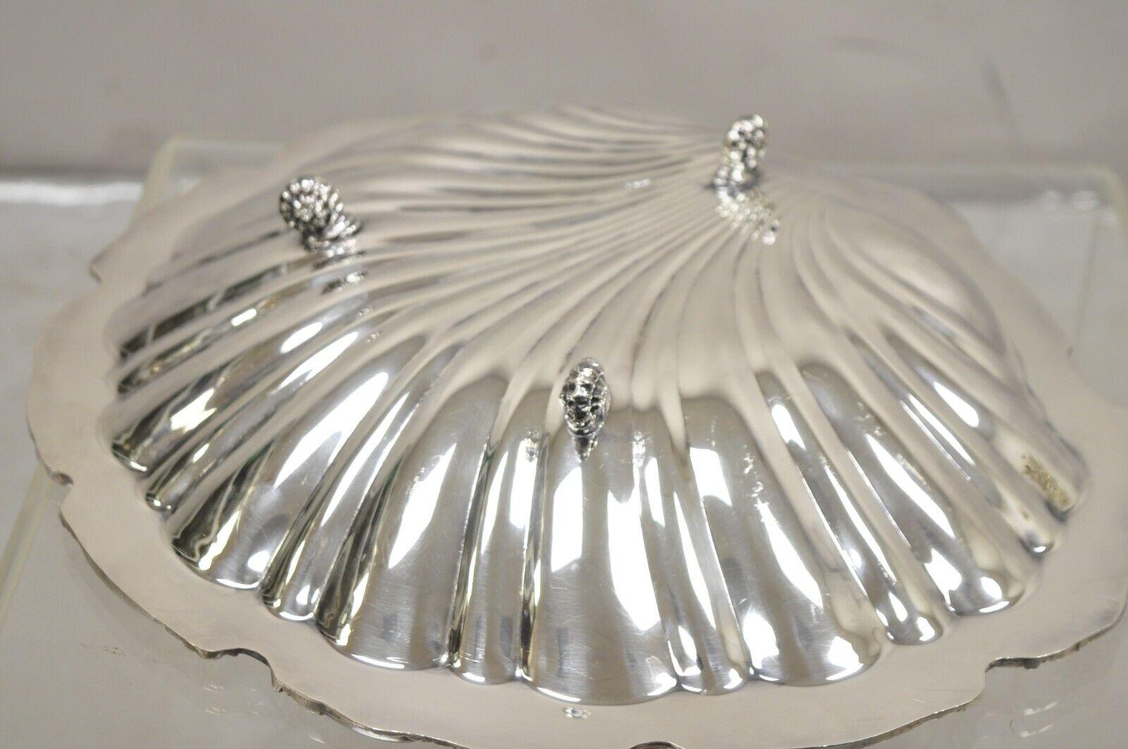 W & SB English Regency Style Silver Plated Large Scallop Clam Shell Serving Dish For Sale 5