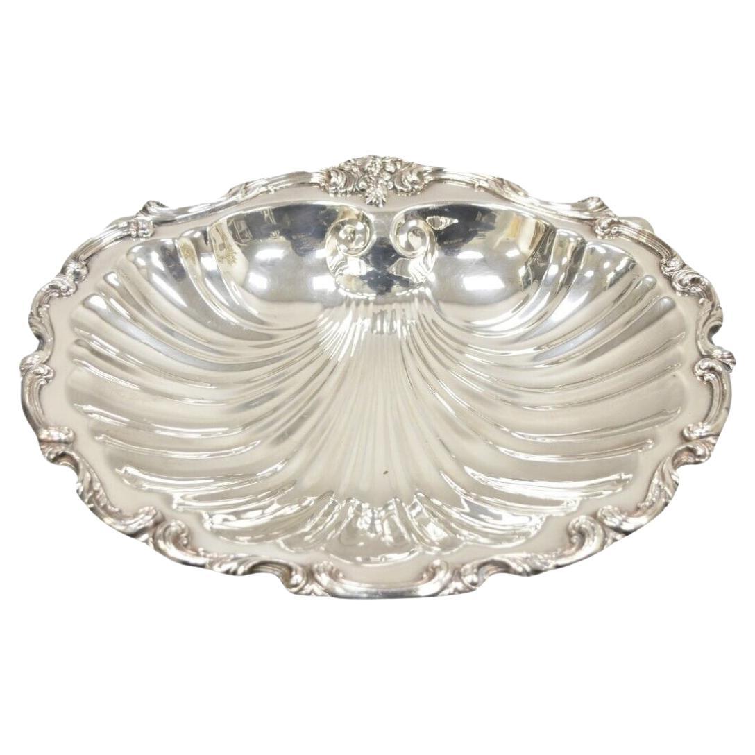 W & SB English Regency Style Silver Plated Large Scallop Clam Shell Serving Dish For Sale