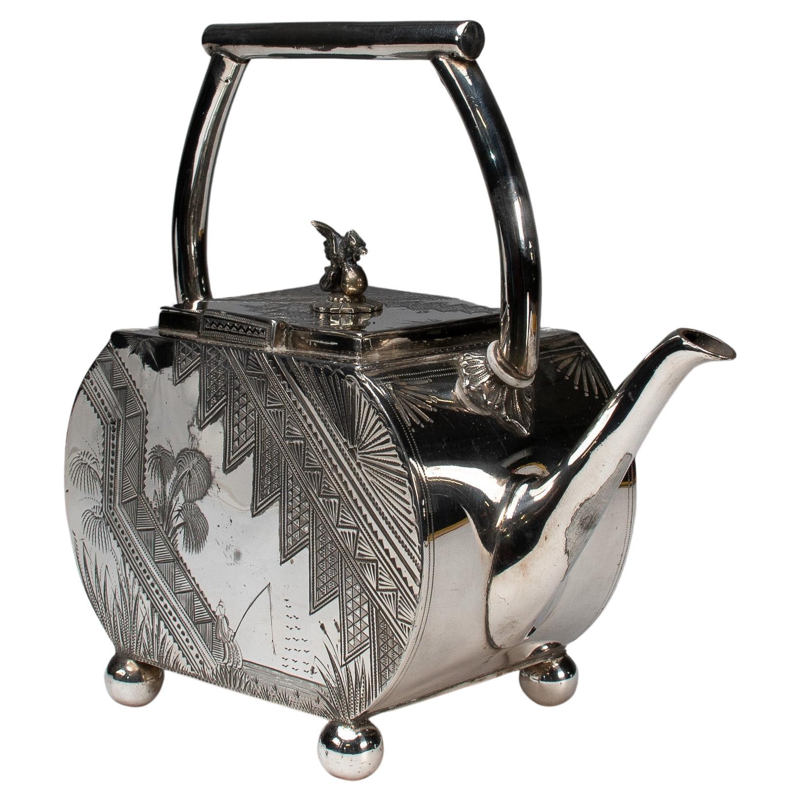 What are English teapots made of?