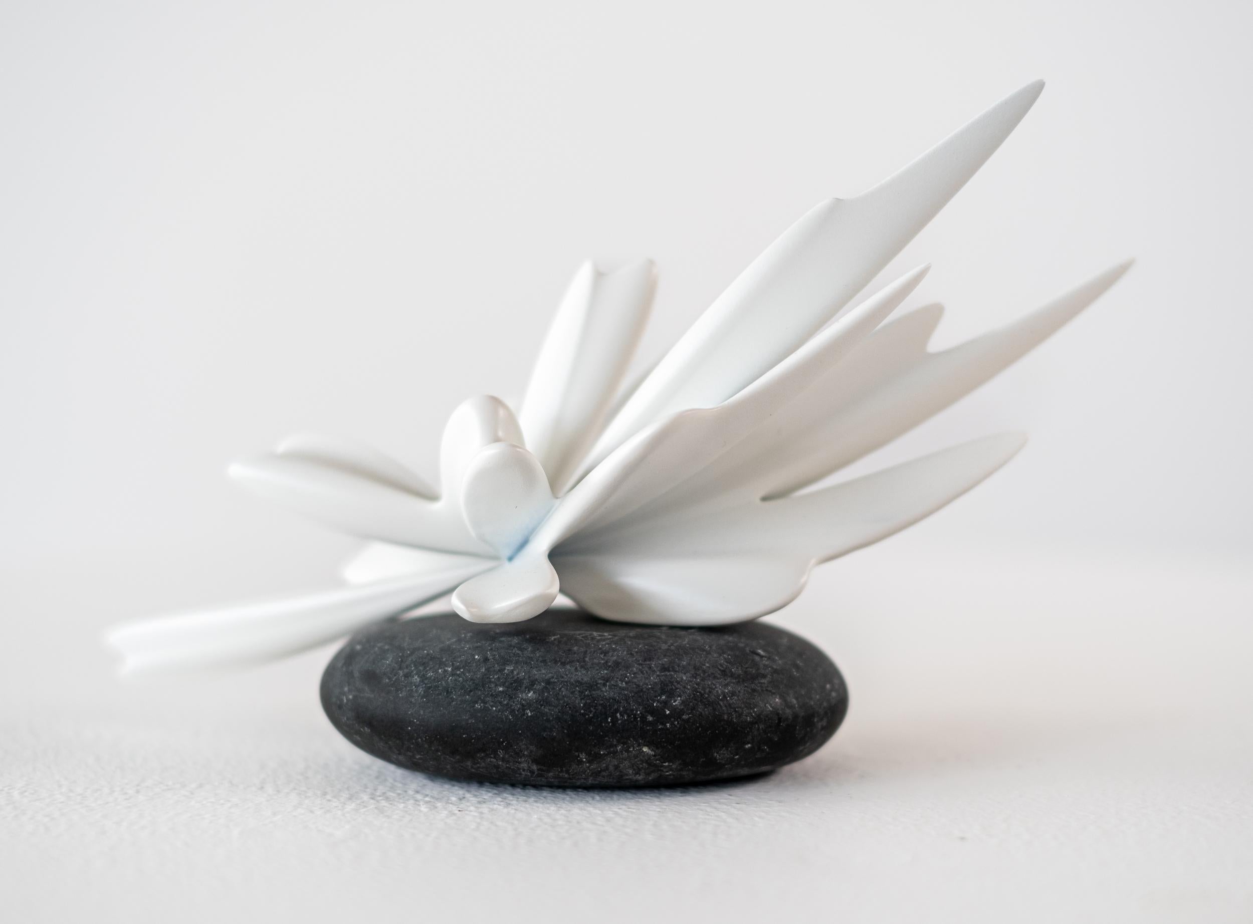 Gen-Form Study No.3 - contemporary, abstract, indoor resin sculpture - Gray Abstract Sculpture by W.W. Hung