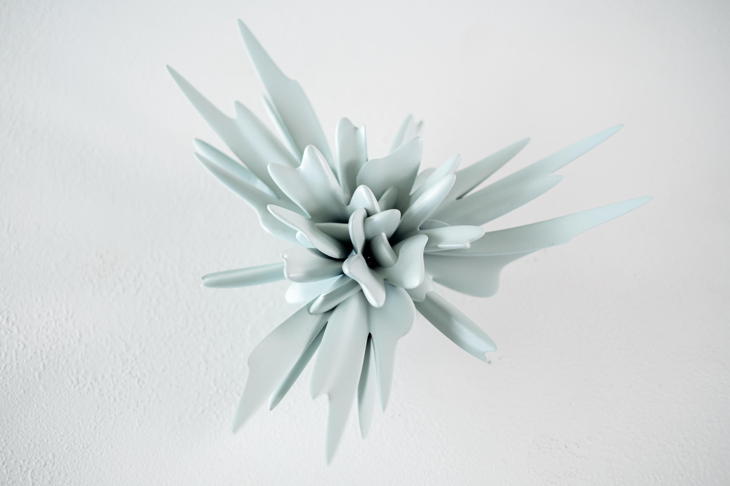 Gen-Form Study No.7 - contemporary, abstract, indoor resin sculpture For Sale 3