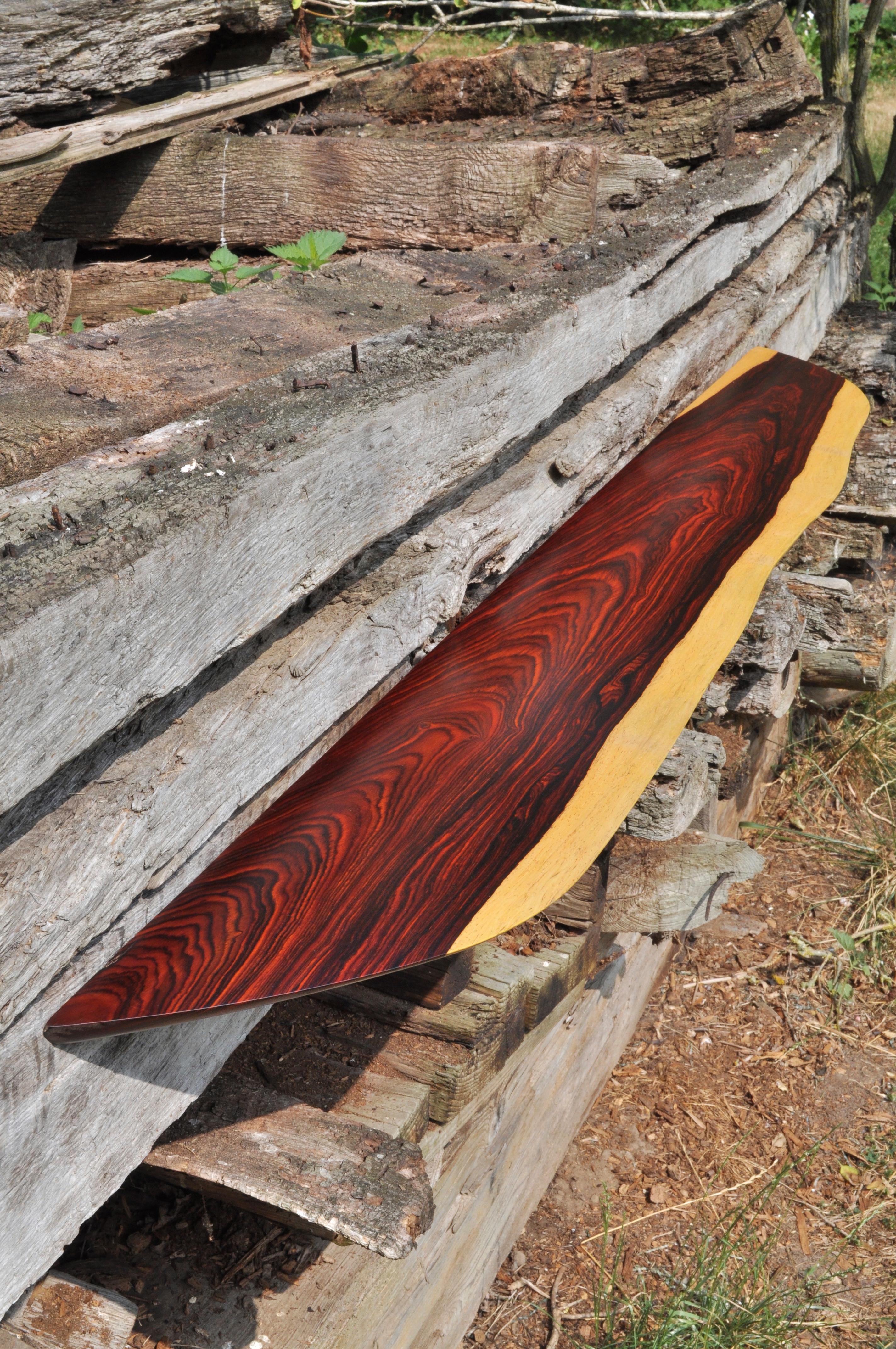 W0049 Wall Hanging Shelf in Cocobolo Wood by Jörg Pietschmann In Excellent Condition For Sale In Geneve, CH