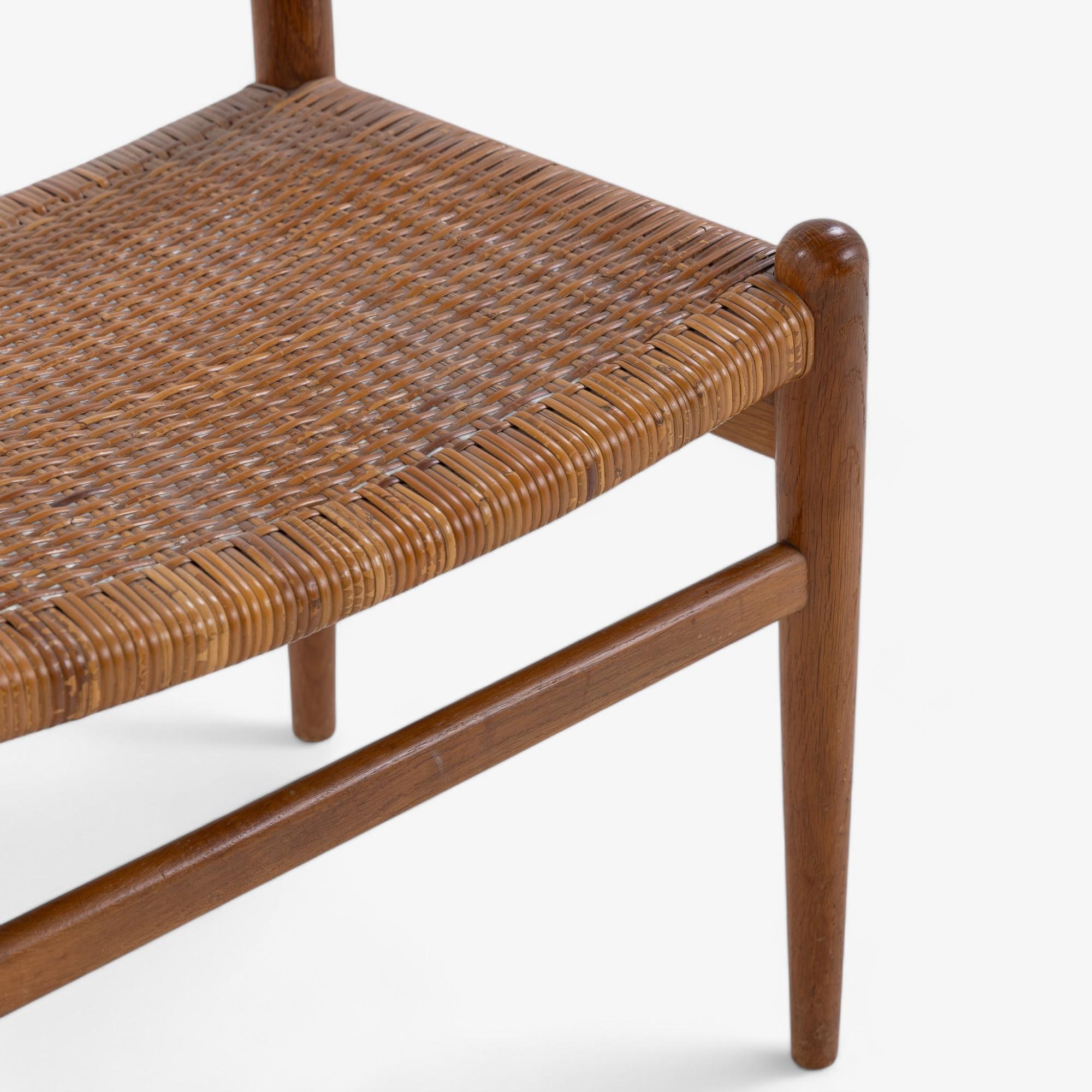 Danese W2 - Sedia da pranzo di Hans J. Wegner in vendita