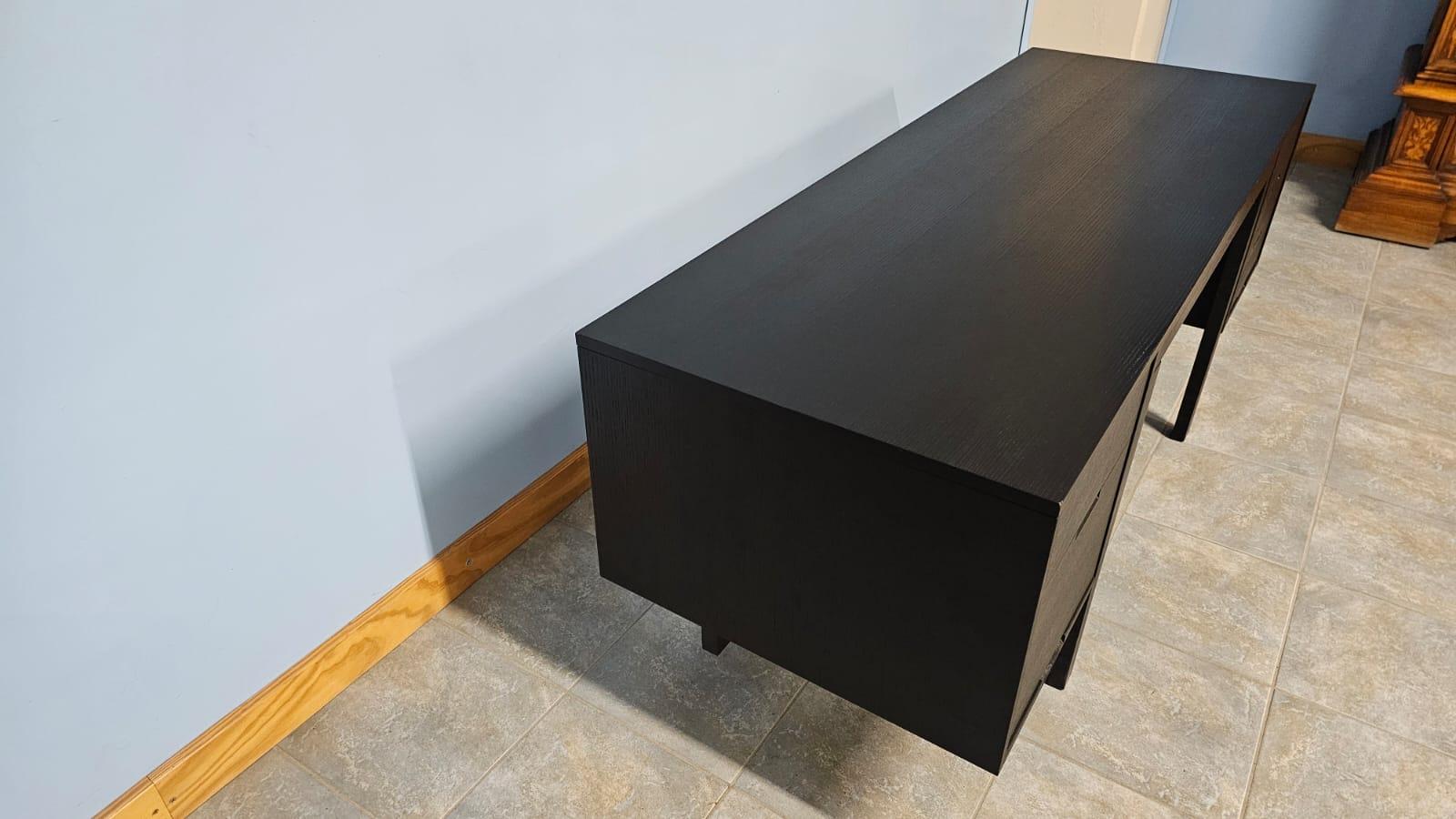 W80 Scrivania nera Pecs disegnata da Marcel Breuer per Simon by Cassina 11