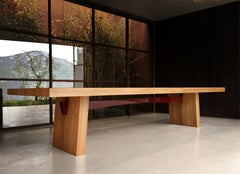 Mesa rectangular de comedor WA 380 olmo mate y viga roja brillante by Casa Casati