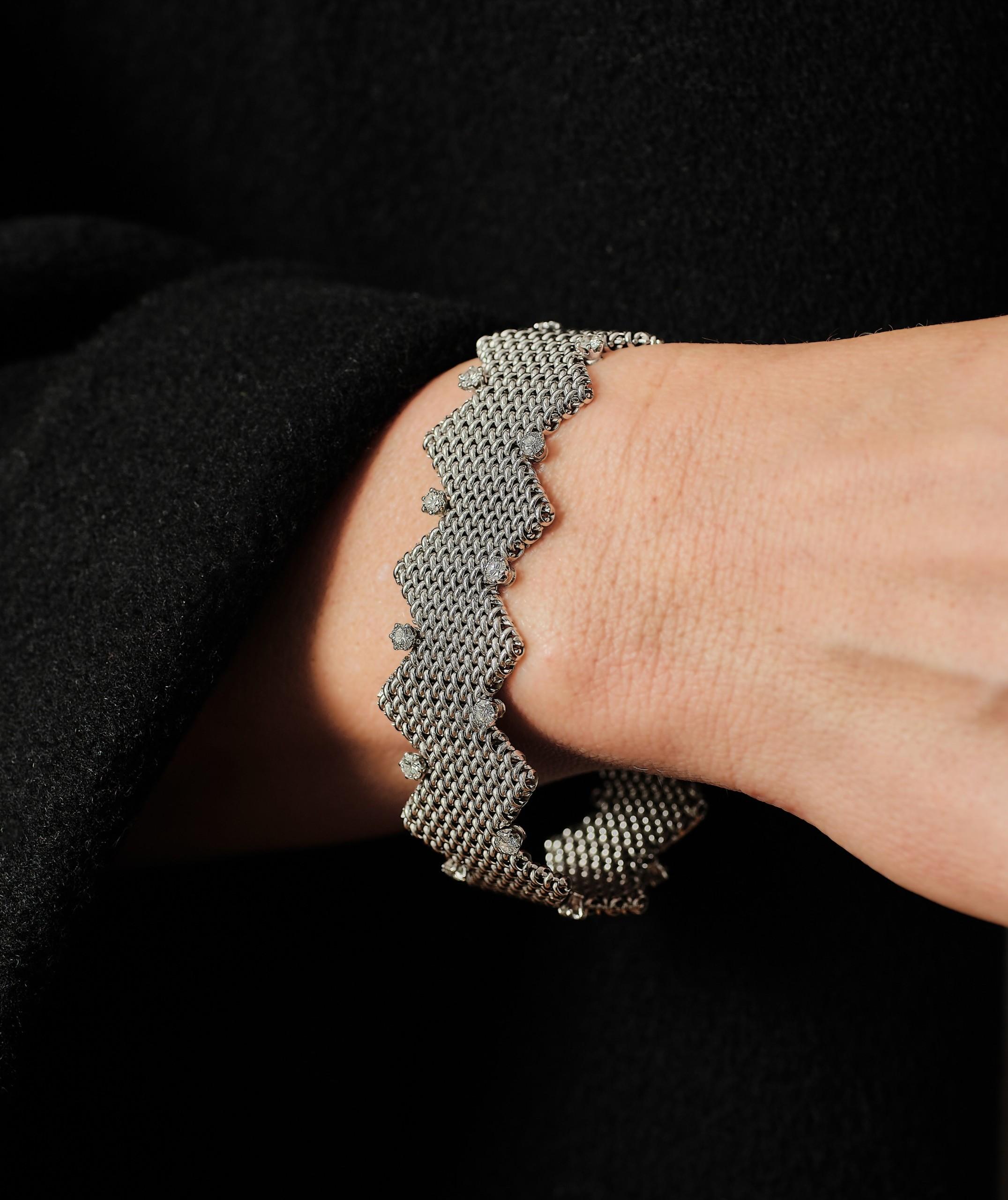 Modern W.A. Bolin 1960s 18k white gold and diamond ‘zig-zag / chevron’ bracelet. For Sale