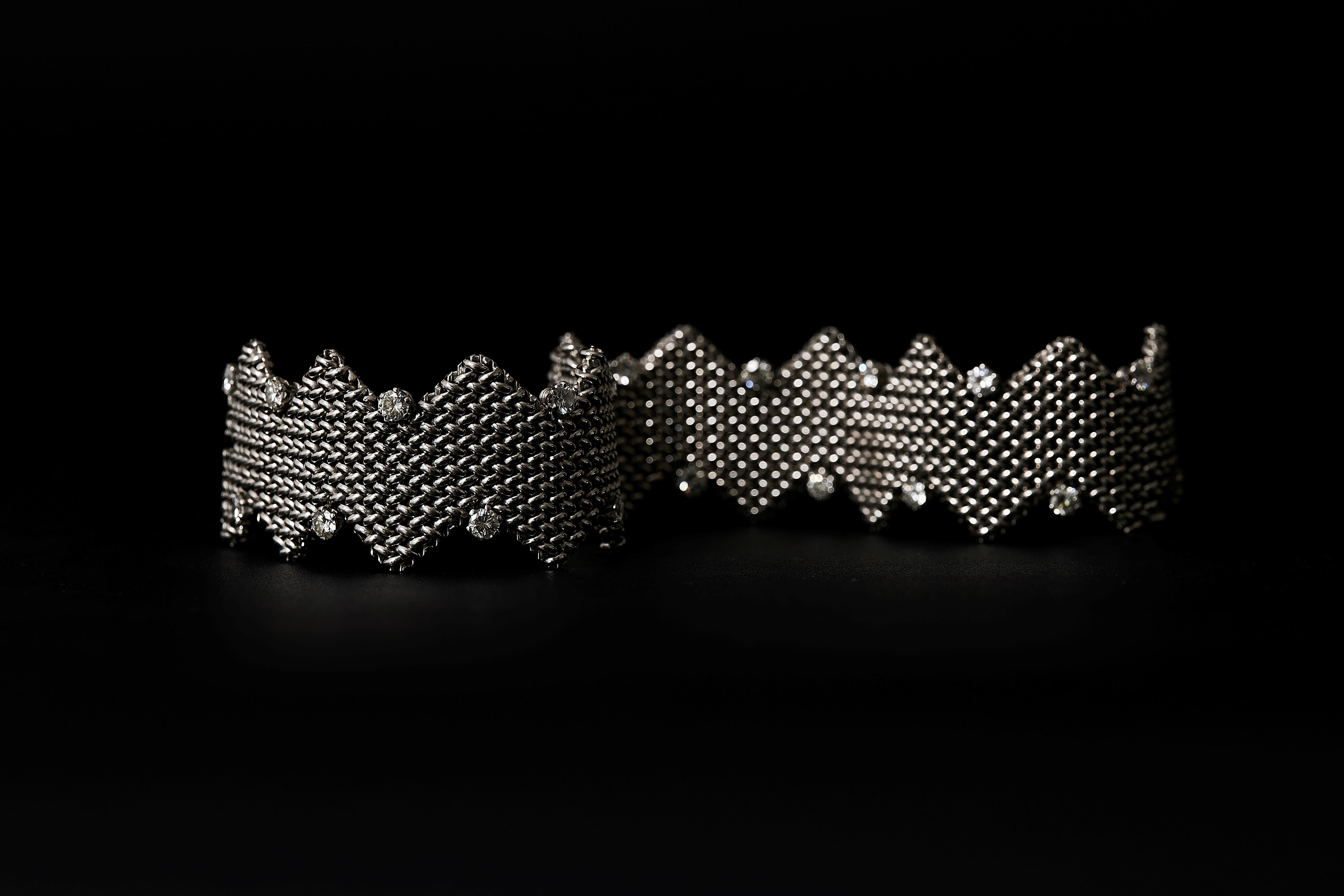W.A. Pulsera Bolin 1960 de oro blanco de 18 quilates y diamantes 'zig-zag / chevron'. en venta 1