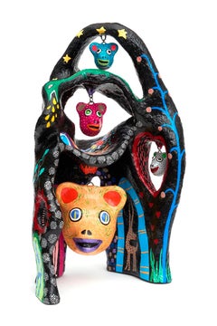 The bears
 cave Wabé Contemporary art sculpture animal papier mâché colourful