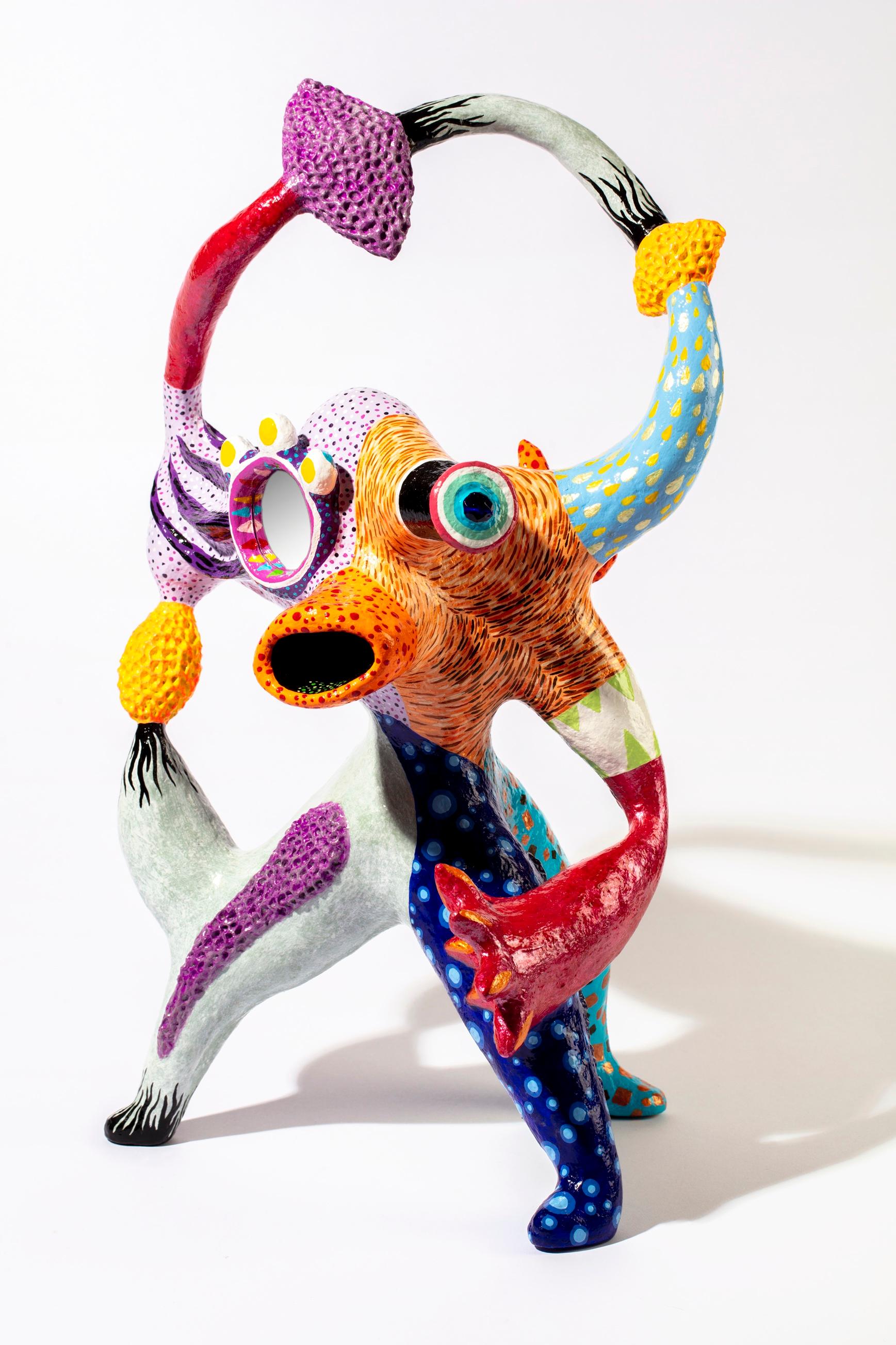 Unique colourful papier mâché sculpture, hand-painted 
Hand-signed by the artist

« Free and strong !

This is what I am,

free with my shapes, strong with my colors,

both always intertwined.

Talking about this work is not a simple