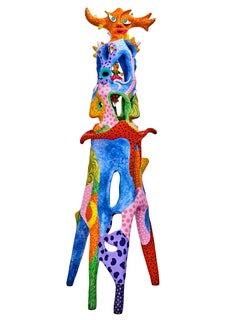 The thug from Sologne Wabé Contemporary art sculpture colour totem papier mâché