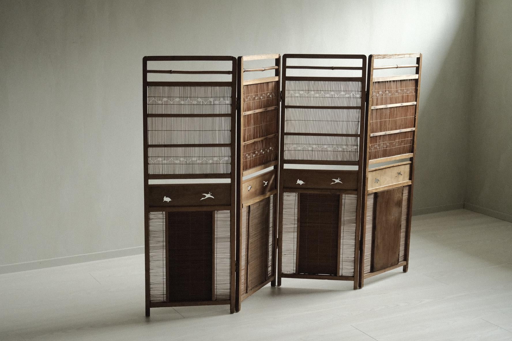 Antiker japanischer Wabi Sabi-Raumteiler aus, ursprünglich aus Japan, Ende 1800 (Holz) im Angebot