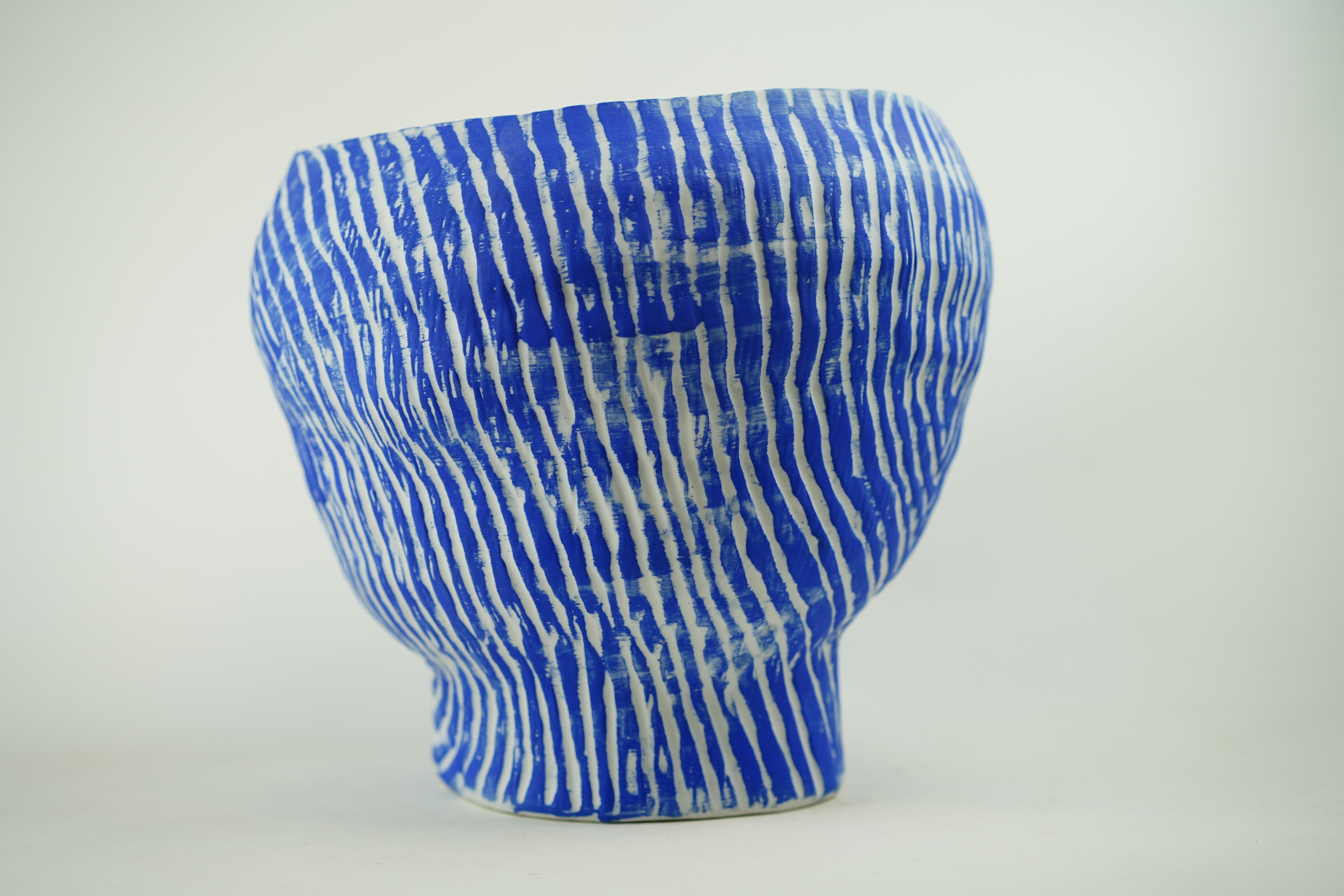Wabi Sabi Awakening Spiral Vase, Available in Blue or Black For Sale 4