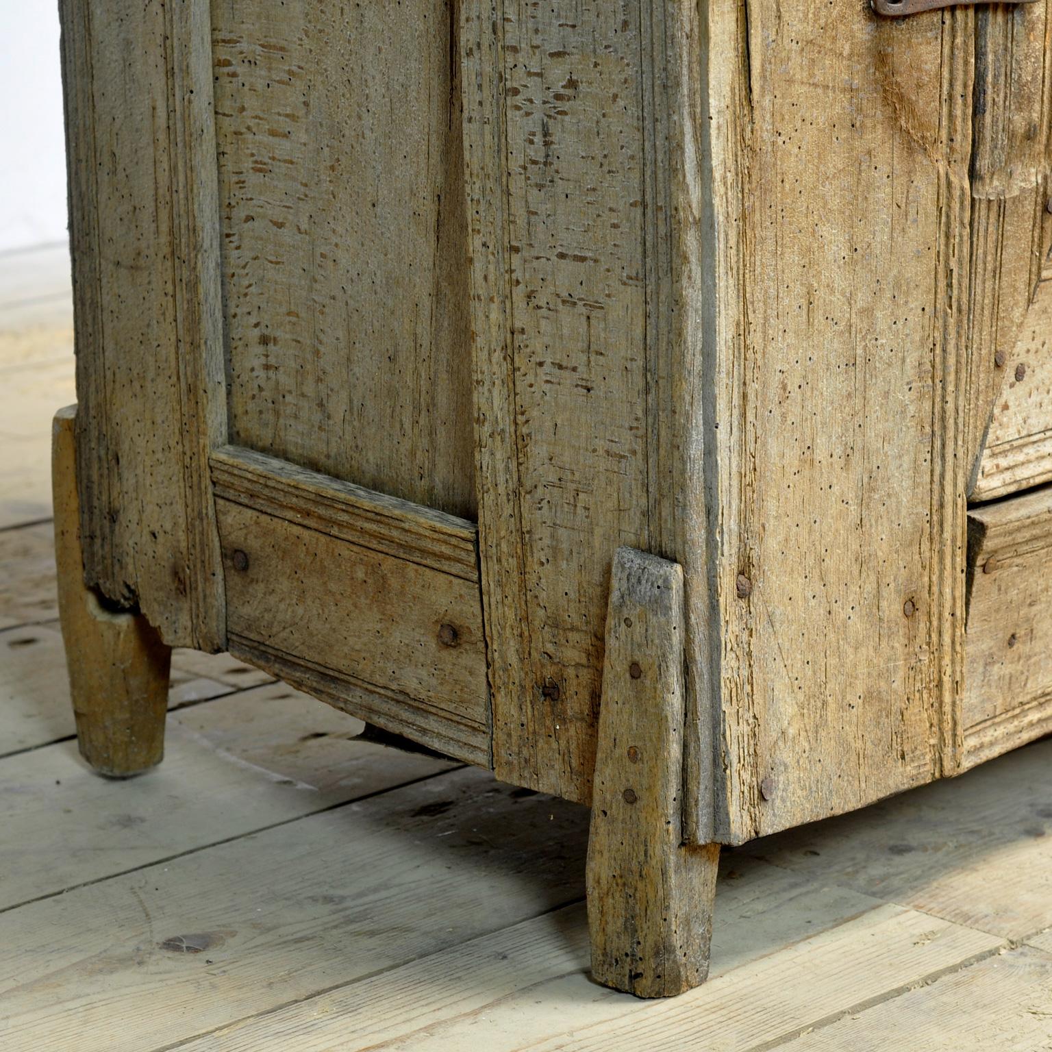 wabi sabi cabinet, 1850’s For Sale 3
