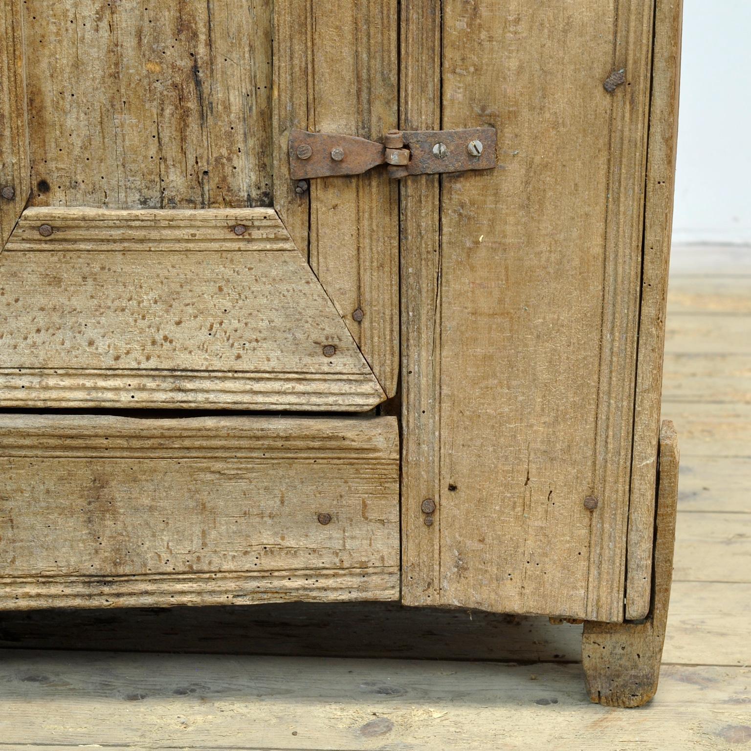 wabi sabi cabinet, 1850’s For Sale 7