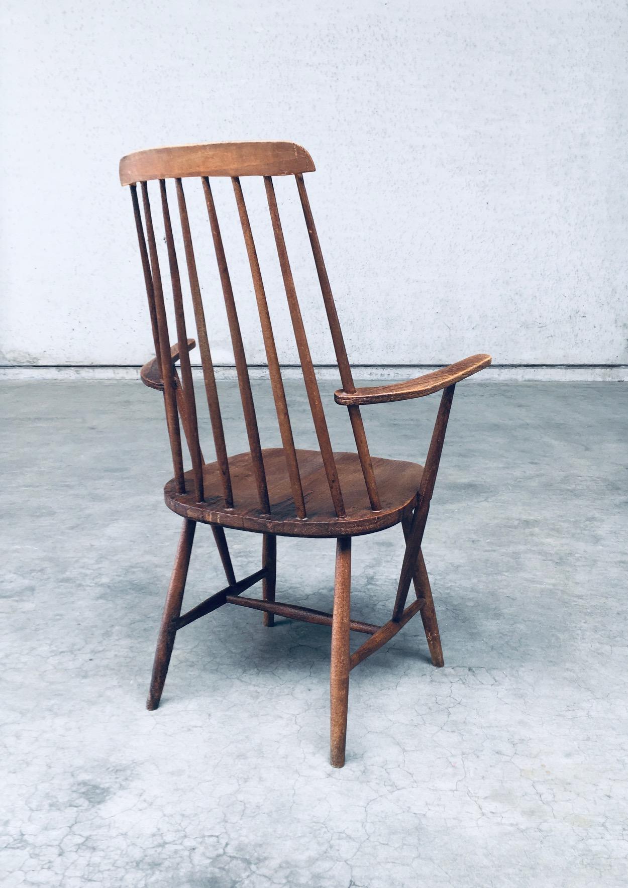 Wabi Sabi Design Oak Spindle Back Chairs, France 1940's For Sale 4