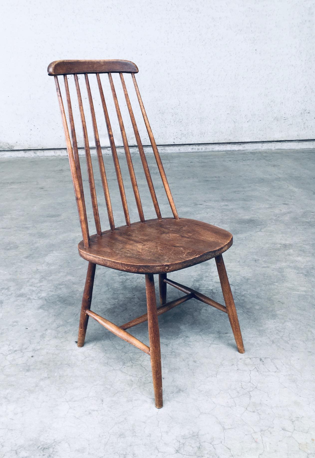 Wabi Sabi Design Oak Spindle Back Chairs, France 1940's For Sale 9