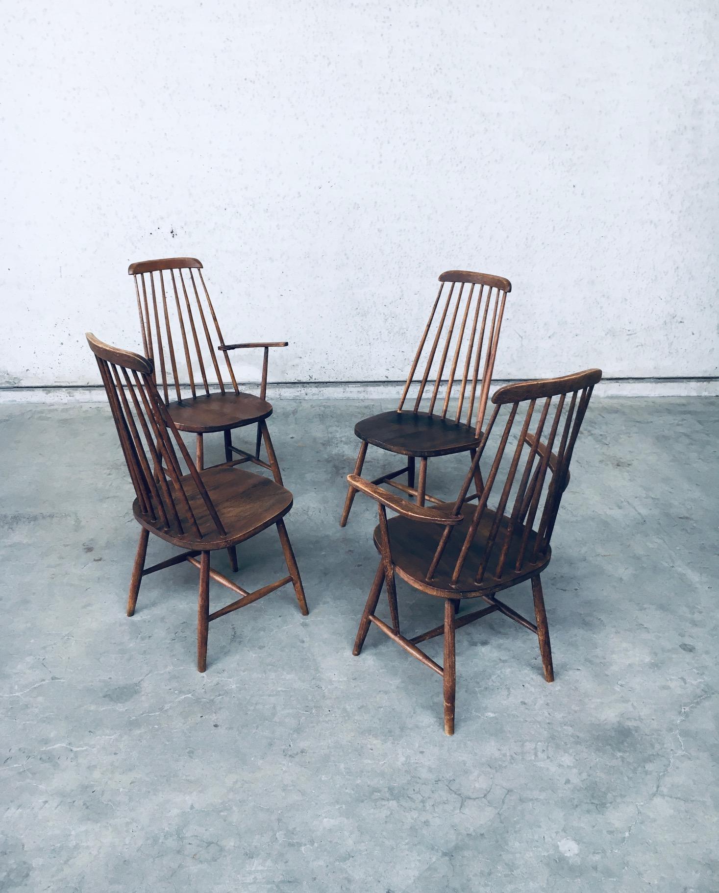 Wabi Sabi Design Oak Spindle Back Chairs, France 1940's In Good Condition For Sale In Oud-Turnhout, VAN