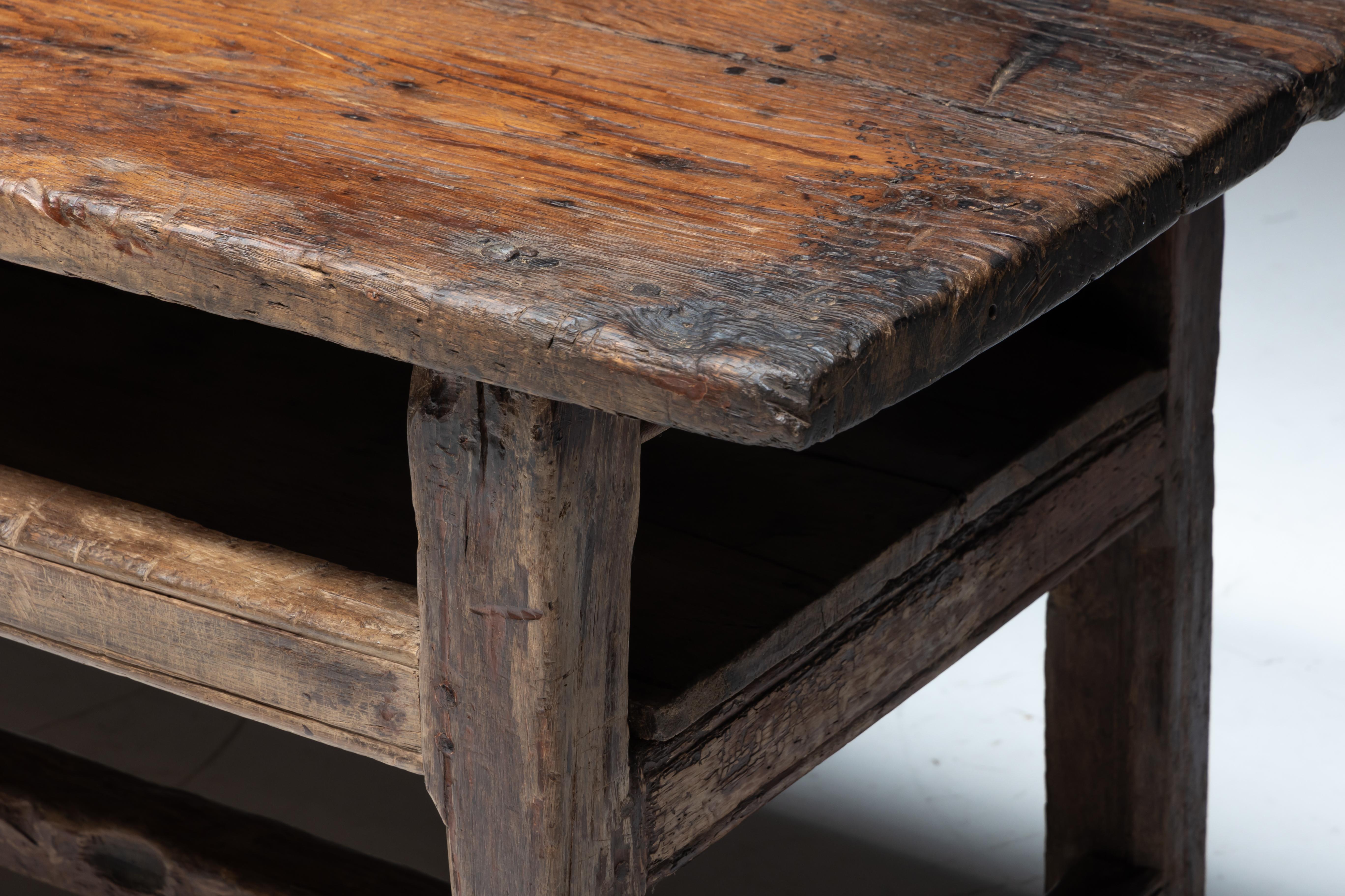 Table de travail de ferme Wabi Sabi, France, 19e siècle en vente 9