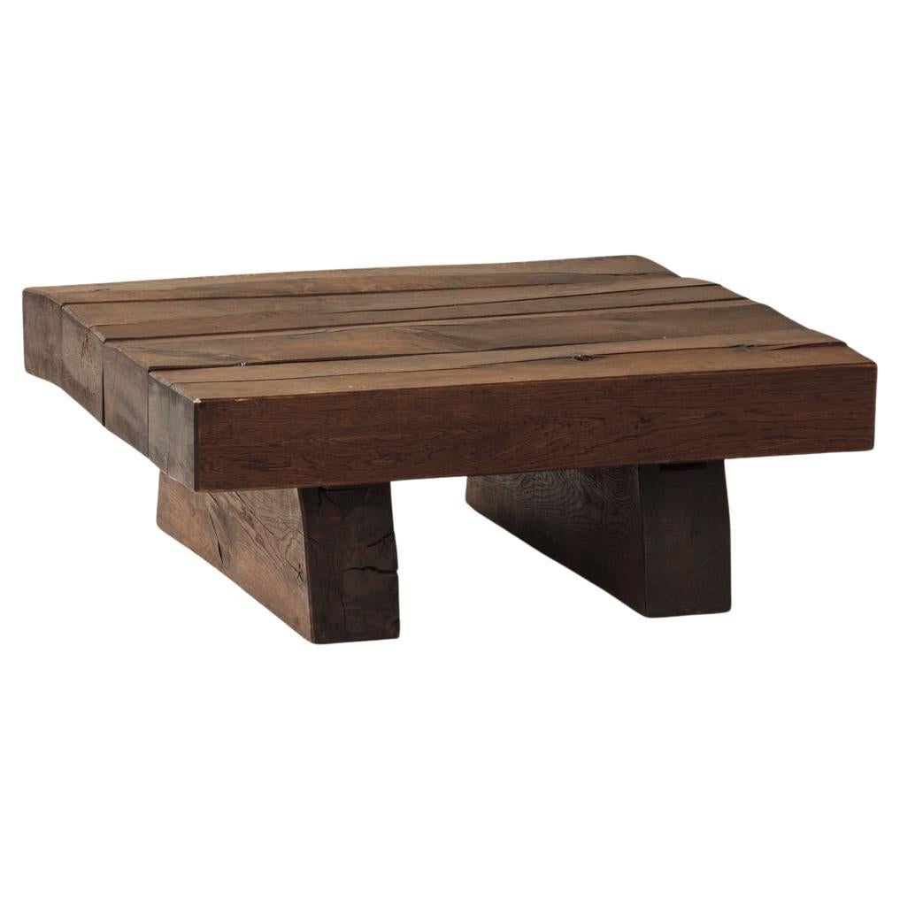 Wabi sabi French oak coffee table, 1950s en vente