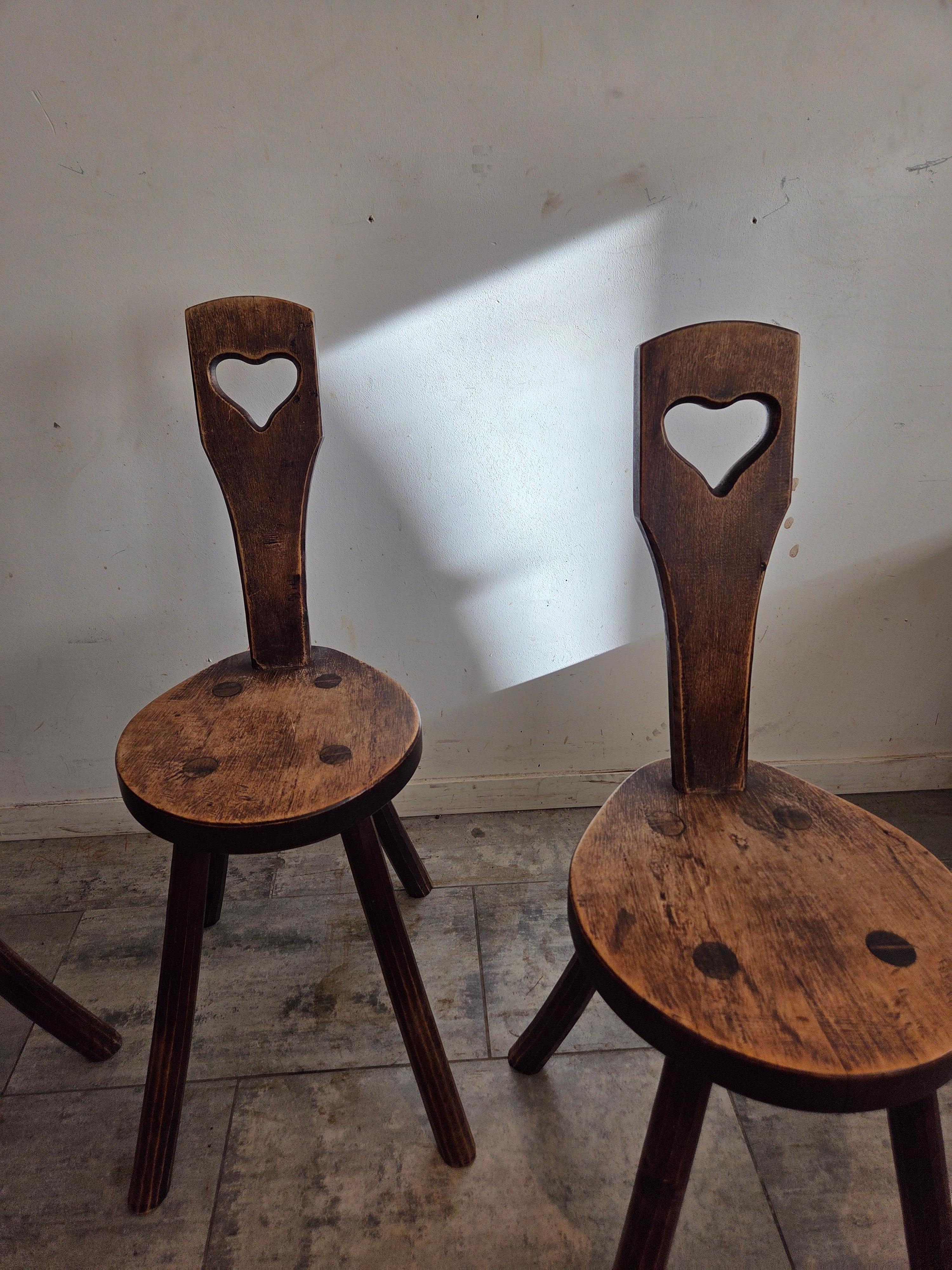 Brutalisme Tabourets en bois fabriqués à la main Wabi Sabi en vente
