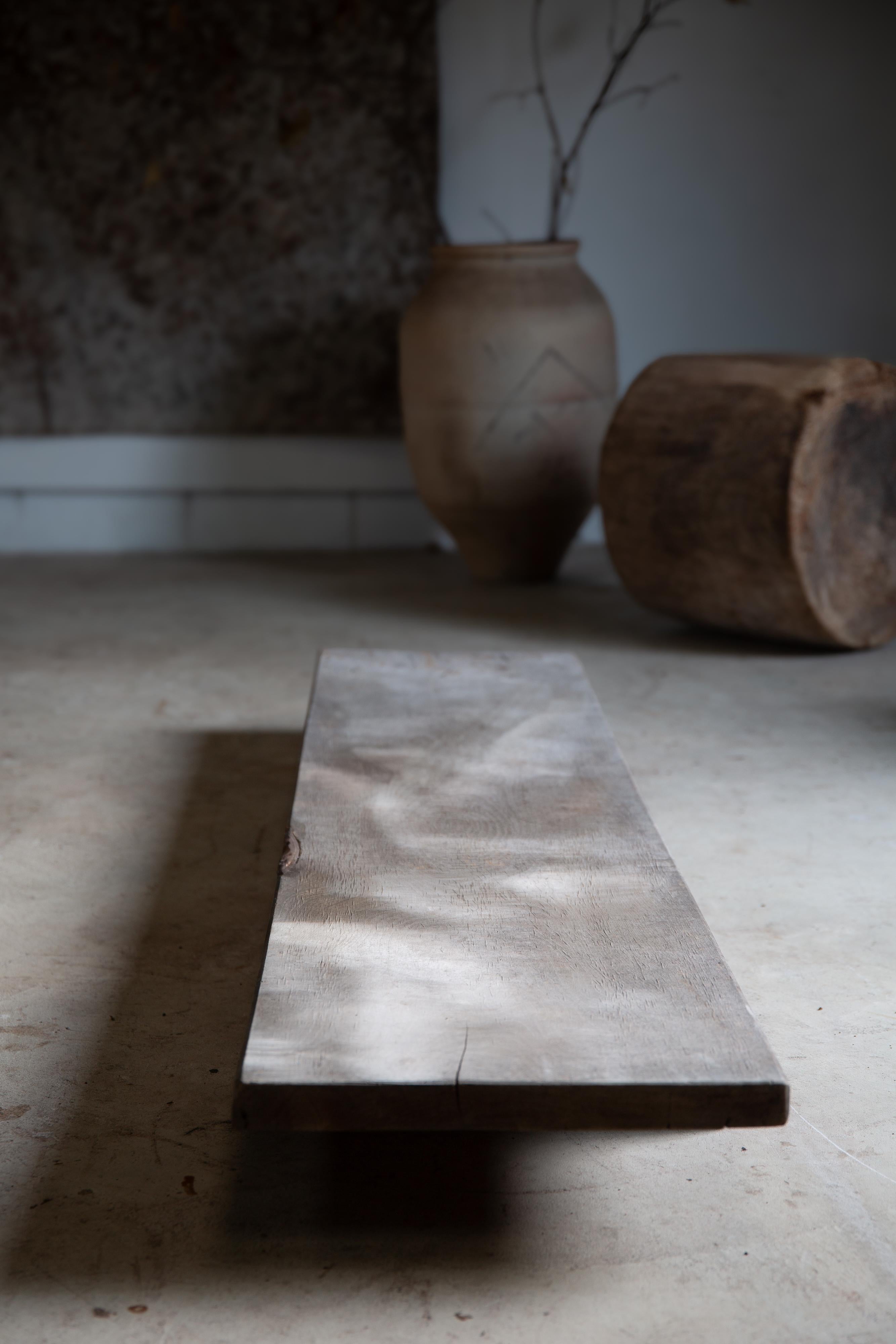 wabi sabi long low table, primitive coffee table - Japanese antique furniture In Good Condition In 常陸大宮市, JP