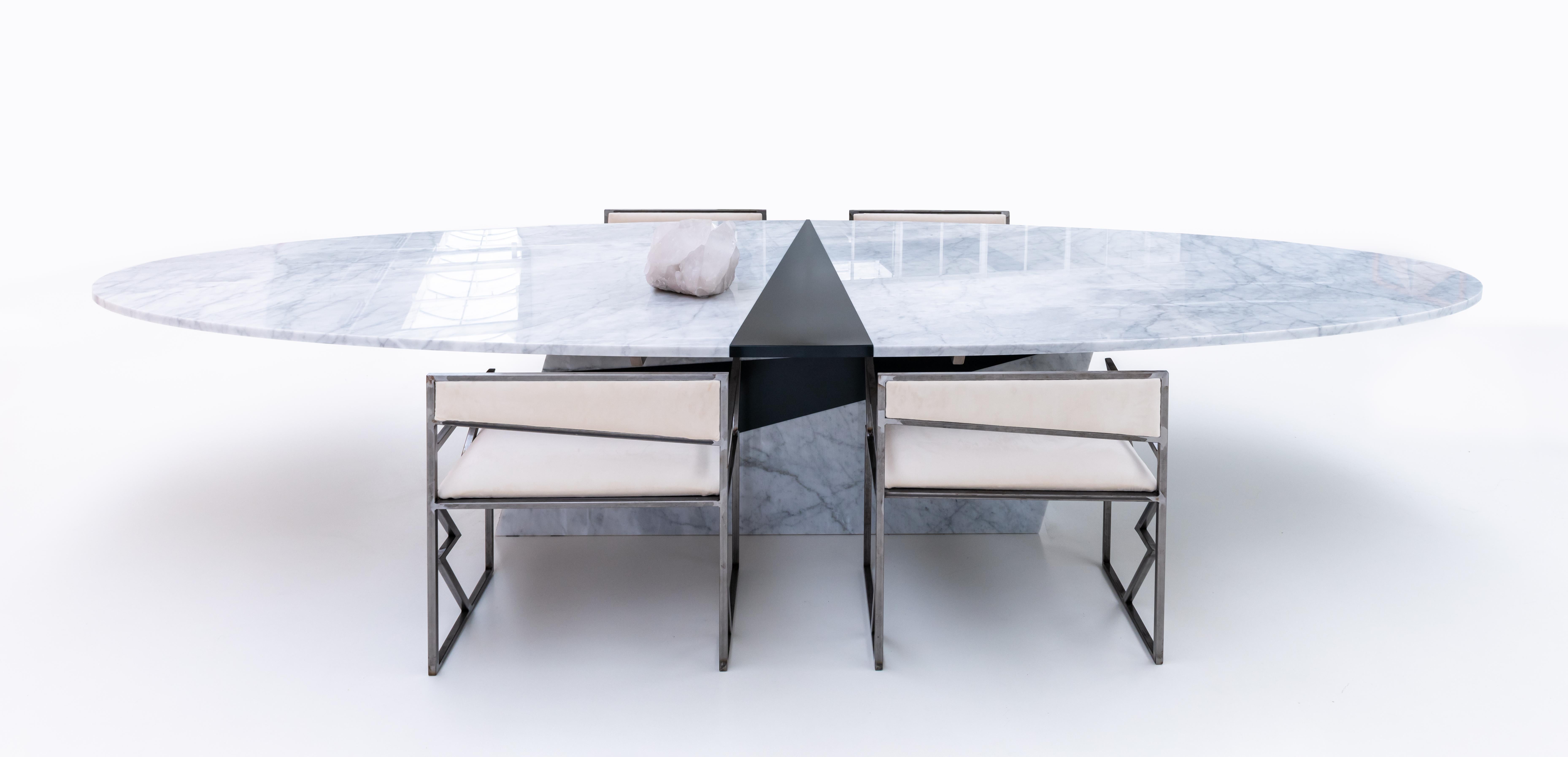 Dutch Collectible design luxurious steel dining chairs by Roos Schneijderberg - Set 4 For Sale