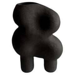 Moderne, minimalistische Keramikvase im Wabi-Sabi-Stil von Maku Ceramic