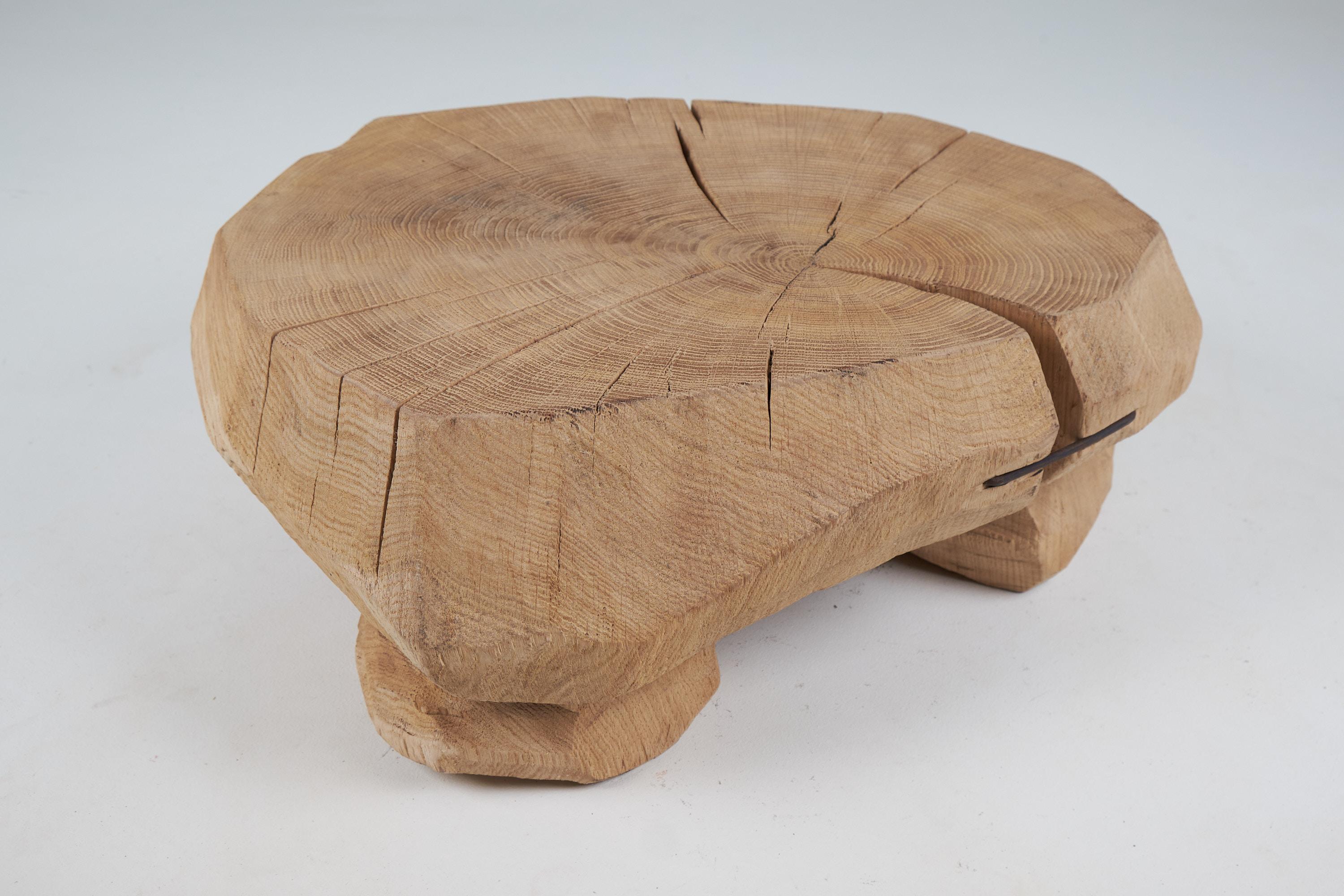 Wabi-Sabi-Beistelltisch aus Eiche, natürlich und umweltfreundlich, Logniture (Brutalismus)