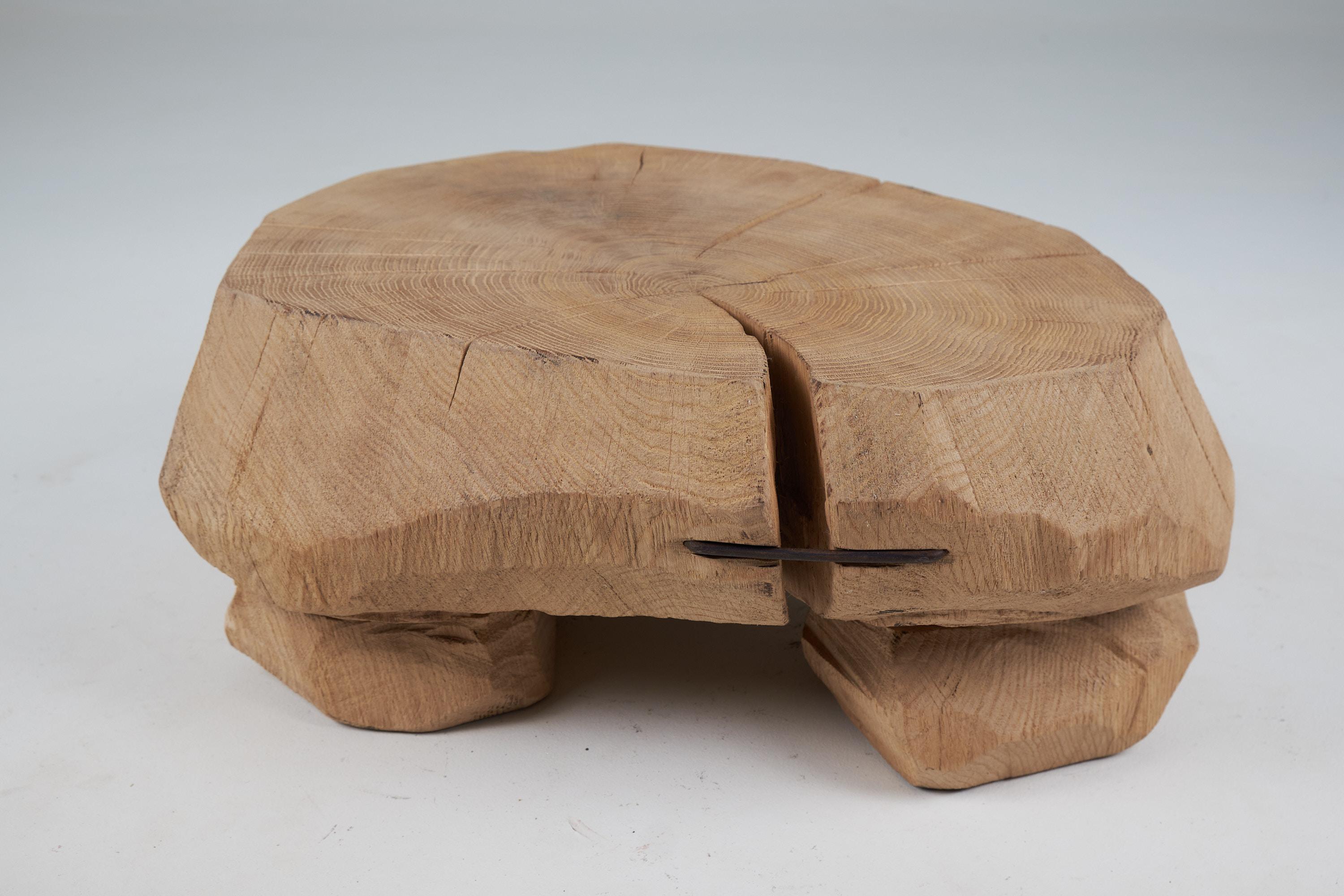 Wabi-Sabi-Beistelltisch aus Eiche, natürlich und umweltfreundlich, Logniture (Kroatisch)