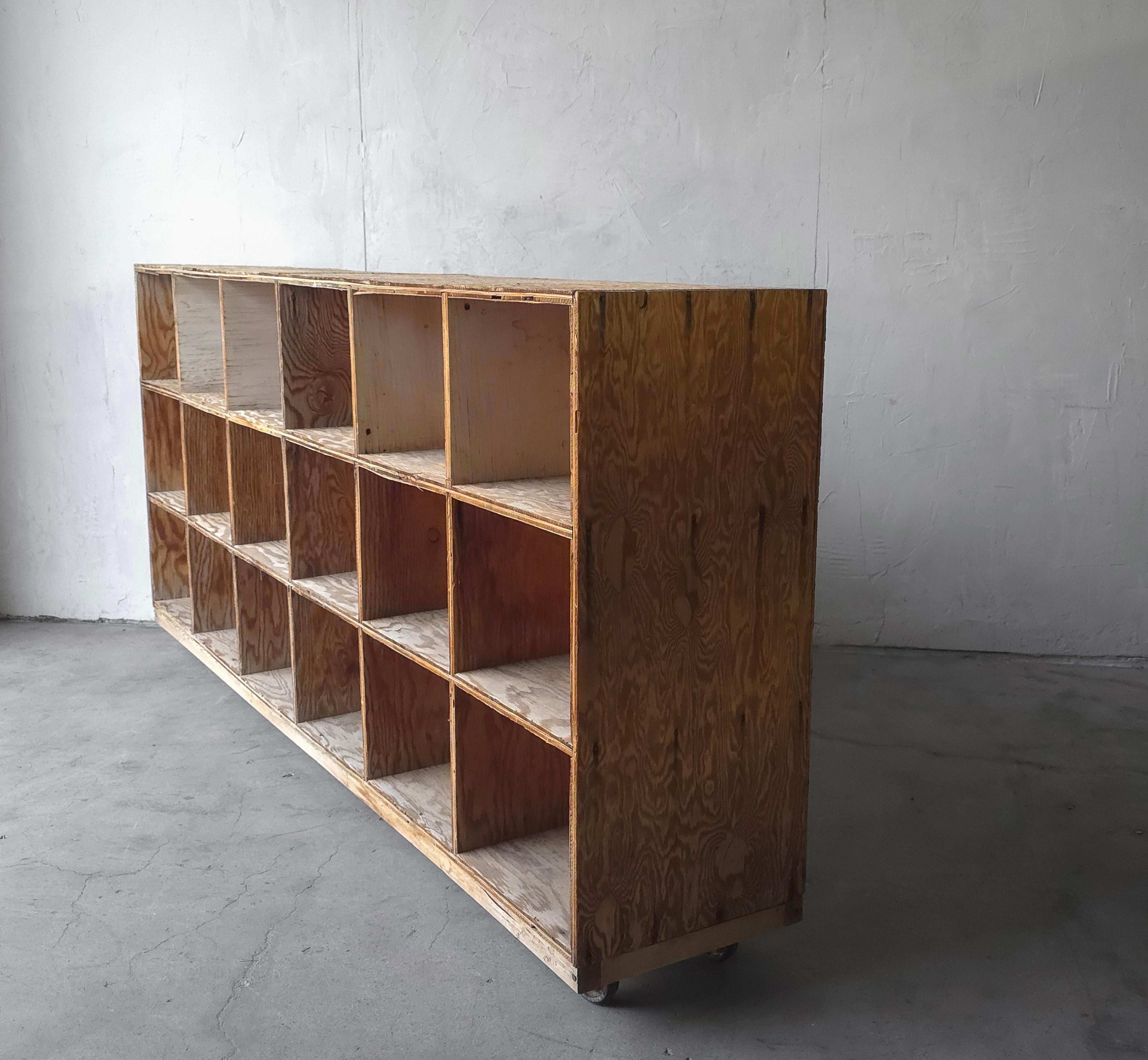 Wabi Sabi Armario Taller Vintage 18 Cubículos Madera contrachapada en venta