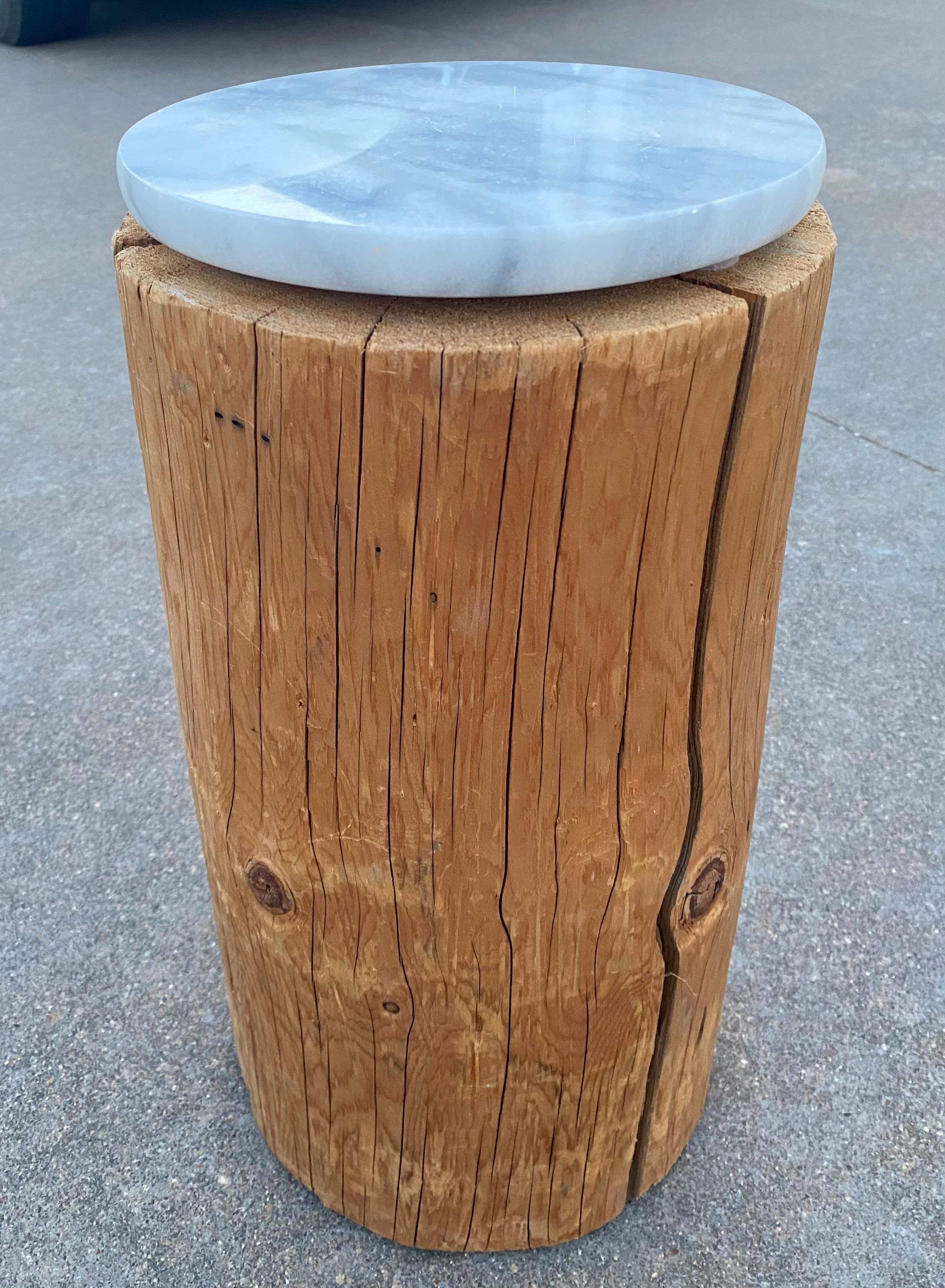 Américain Table à boire Sabi Pine + Marbre Wabi Sabi en vente