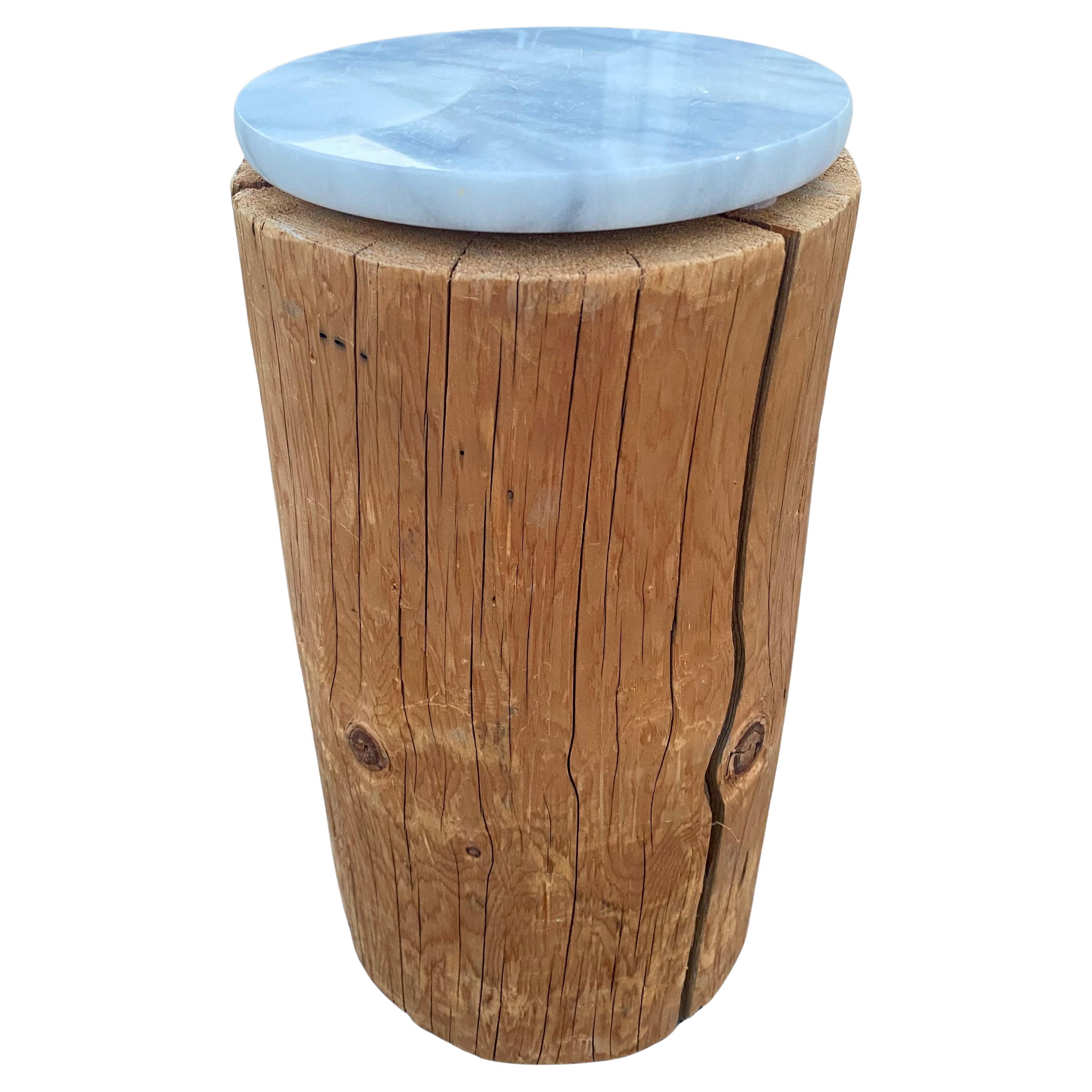 Wabi Sabi Getränketisch aus Kiefernholz + Marmor