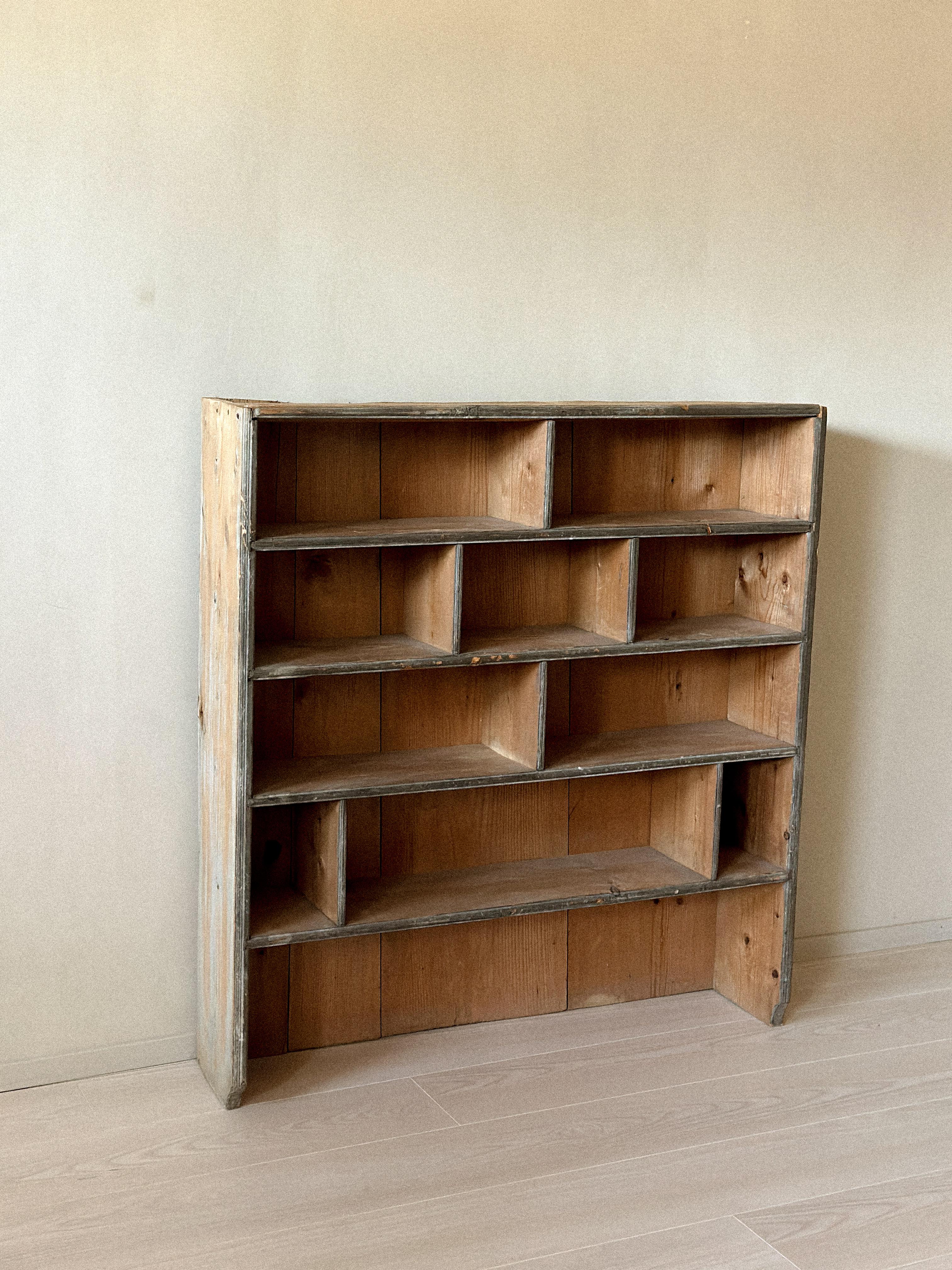 Fatto a mano Wabi Sabi Primitive Bookshelf, 1800s, Scandinavia in vendita