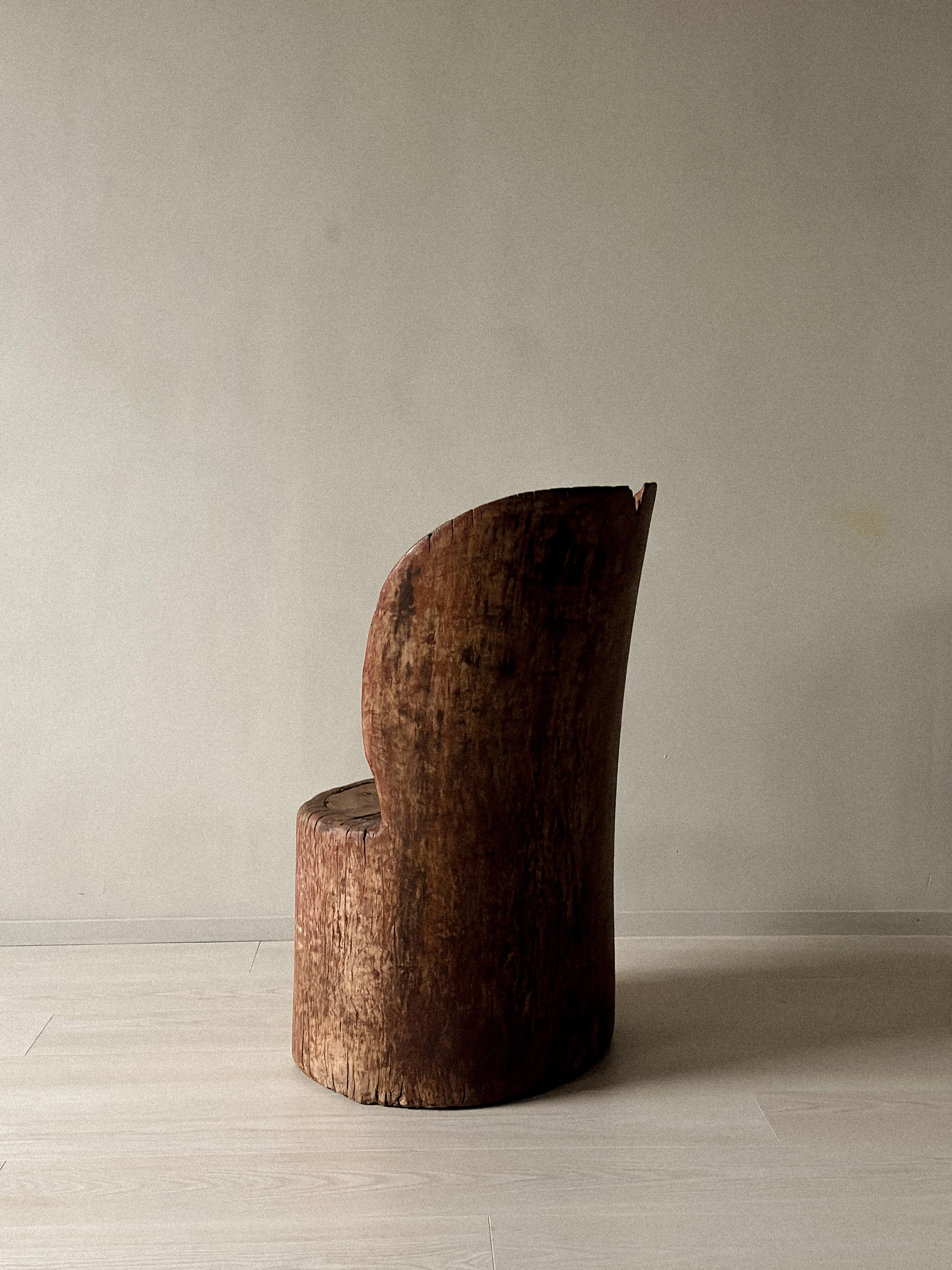 Wabi Sabi Primitiver Stuhl, Skandinavien, um 1800 (Handgeschnitzt) im Angebot