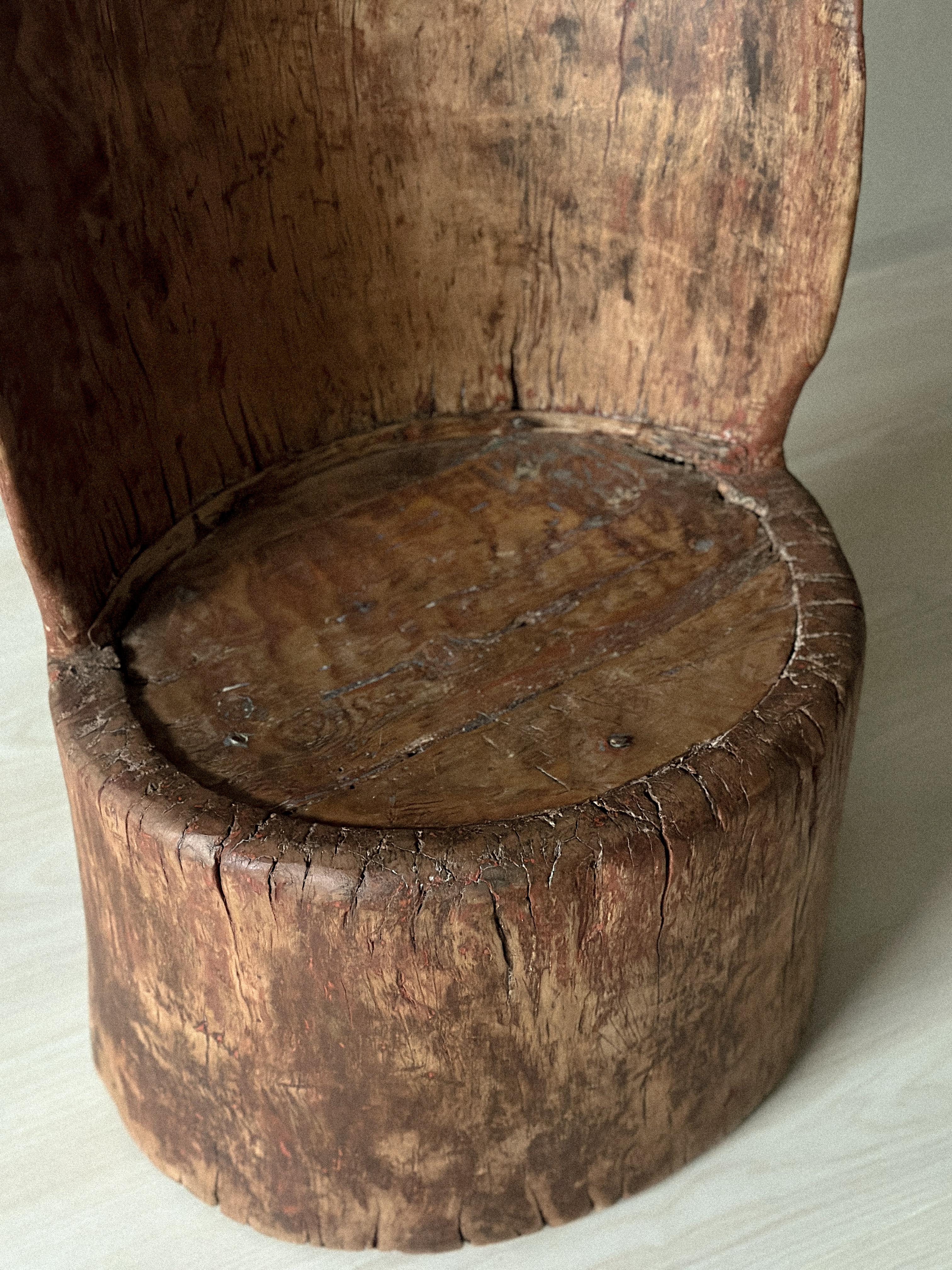 Wabi Sabi Primitiver Stuhl, Skandinavien, um 1800 (Kiefernholz) im Angebot