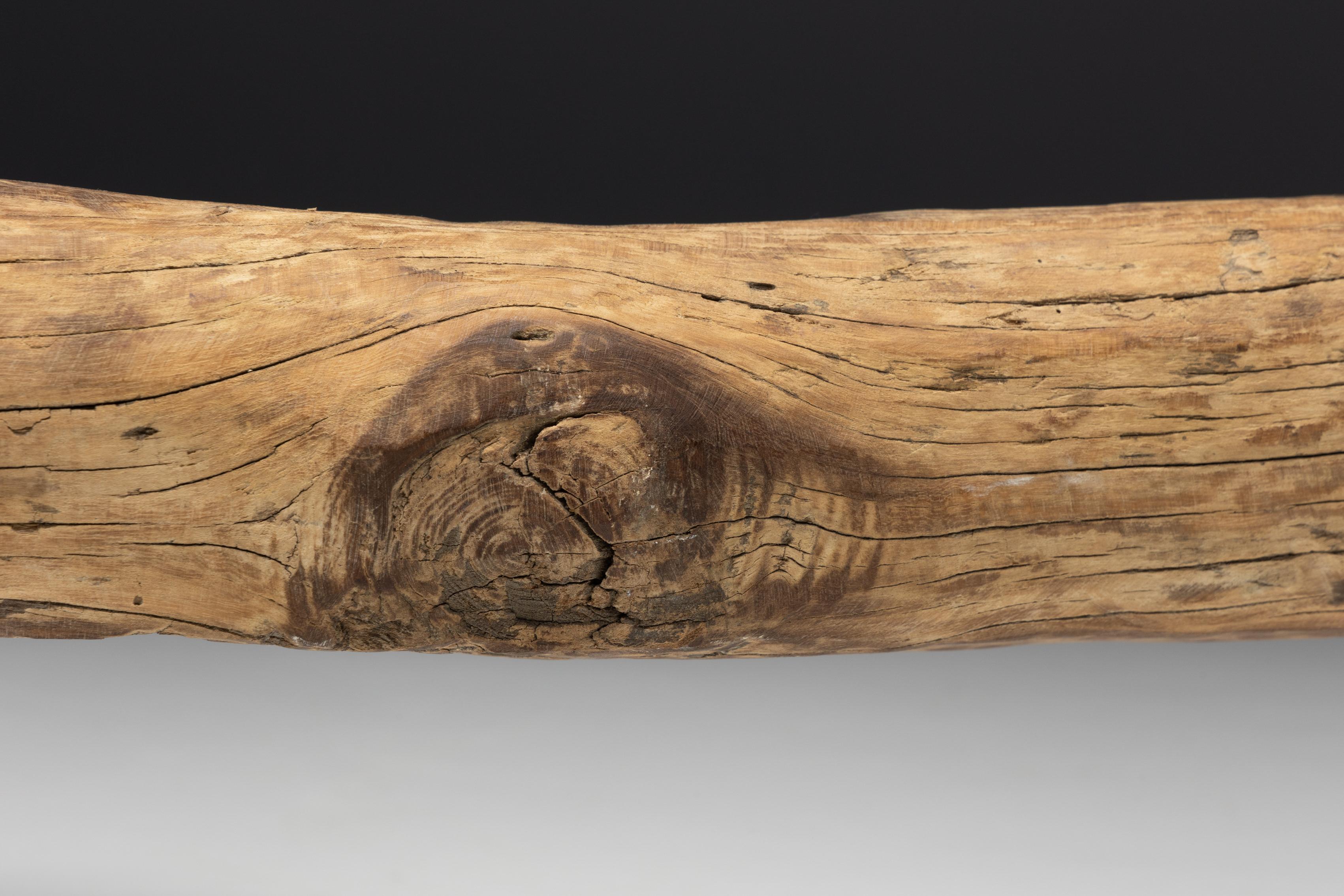 Tabouret tripode primitif Wabi Sabi, France, 18ème siècle en vente 10