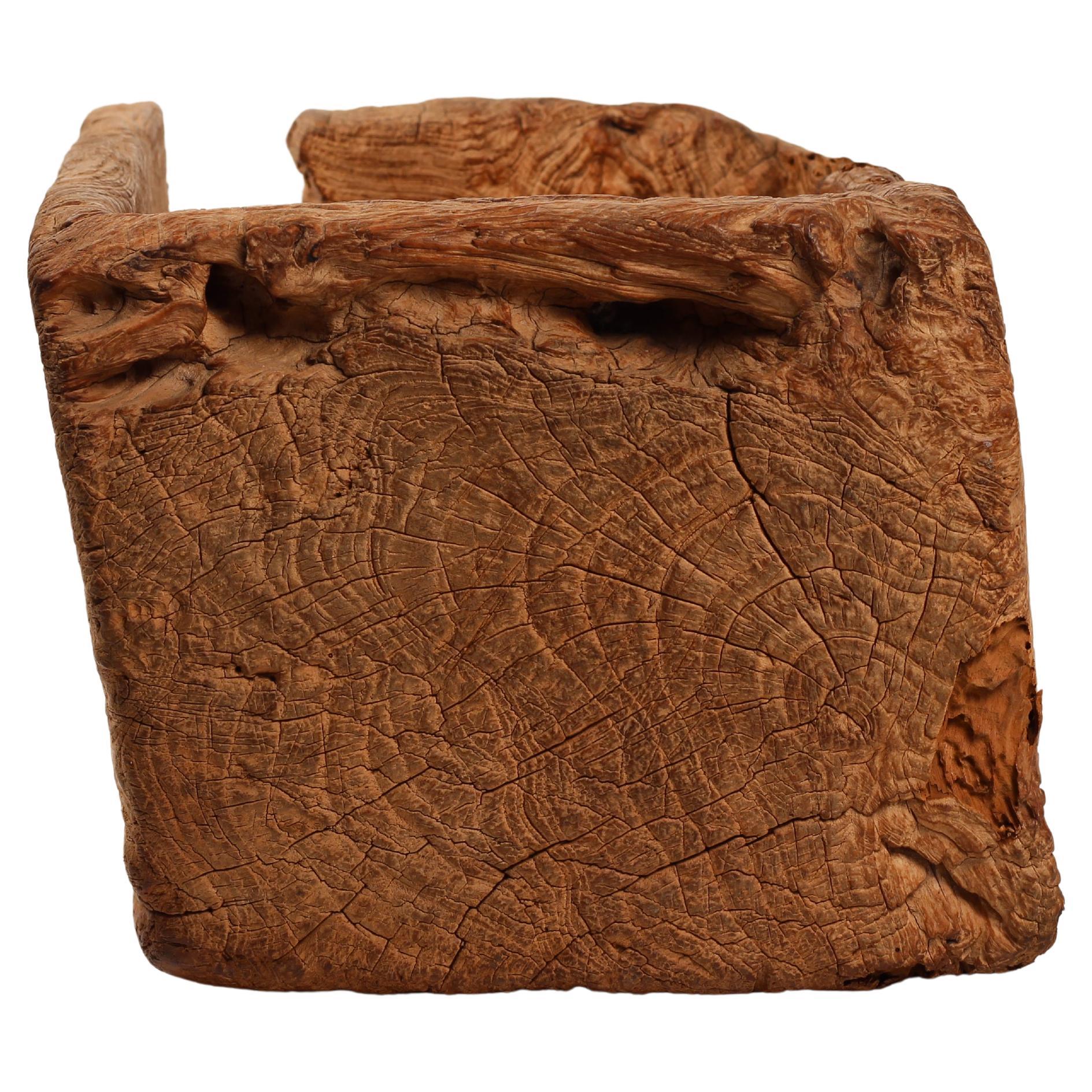 Wabi-Sabi Primitive Wooden Trough - Vessel Lombok sculpté à la main en vente 1