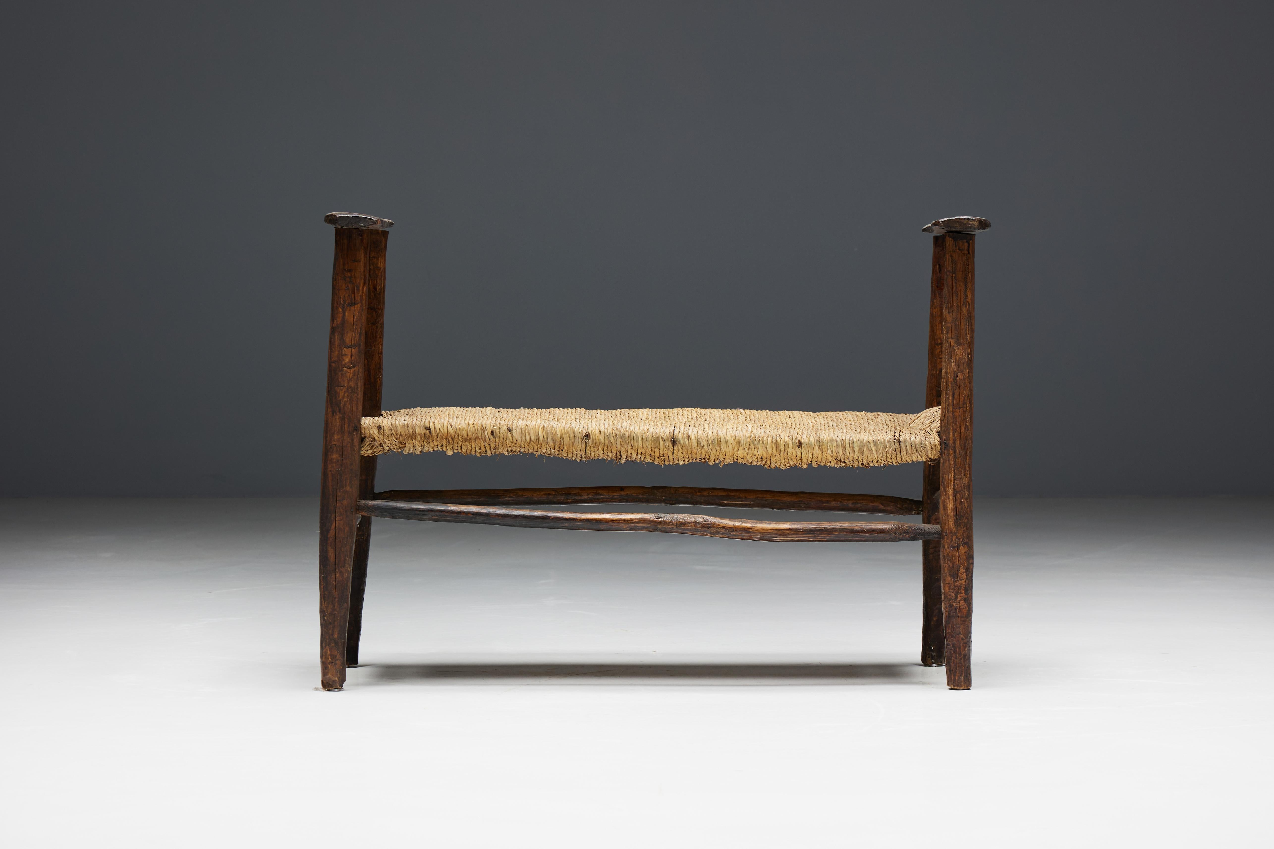 Wabi Sabi Rustic Bench, France, 19th Century In Excellent Condition For Sale In Antwerp, BE