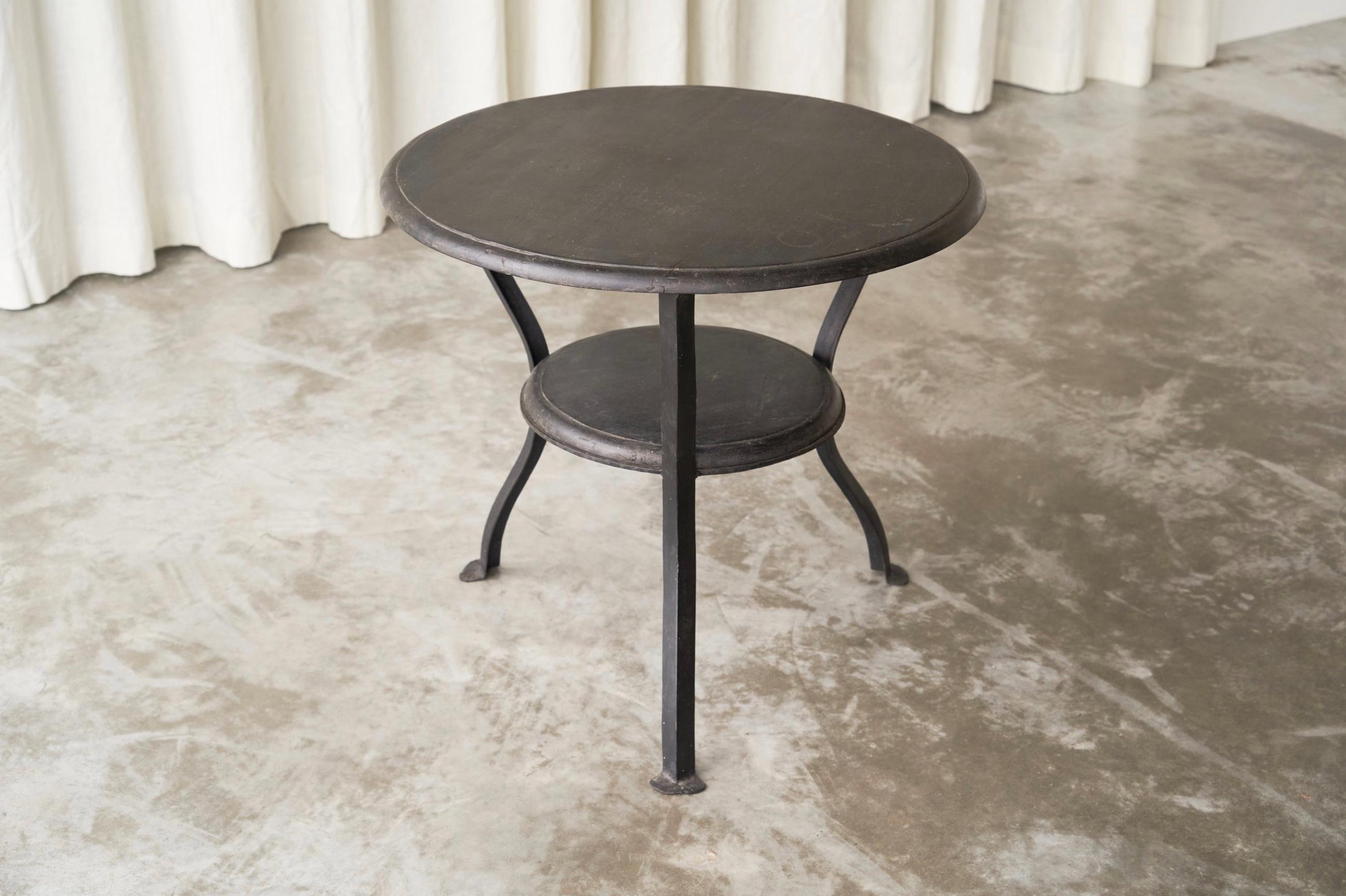 Wabi Sabi Side Table in Hand Forged Metal and Stained Wood 1920s In Good Condition For Sale In Tilburg, NL