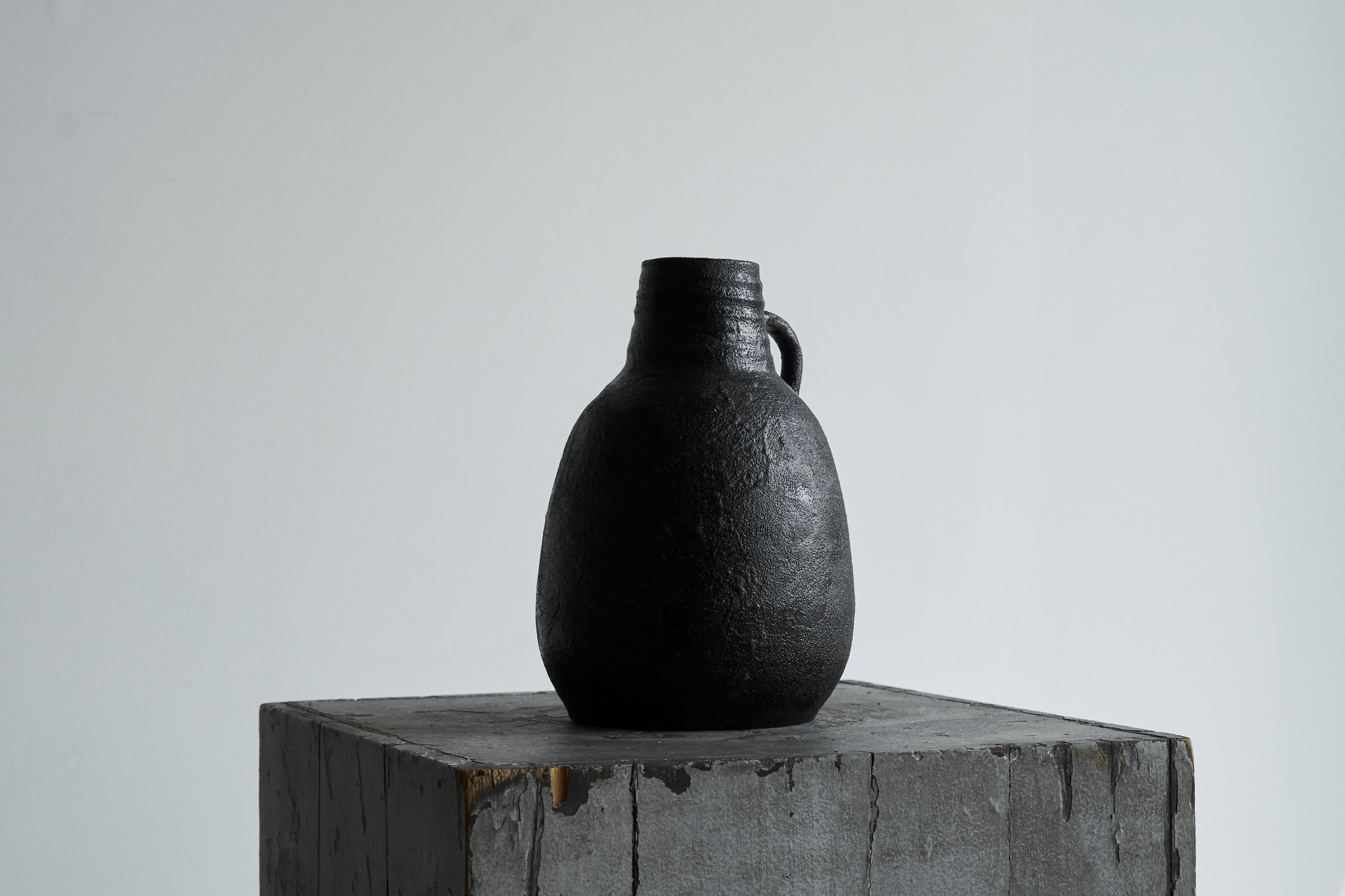 Mid-Century Modern Wabi Sabi Style Studio Pottery Vase in Black Mid 20th Century For Sale