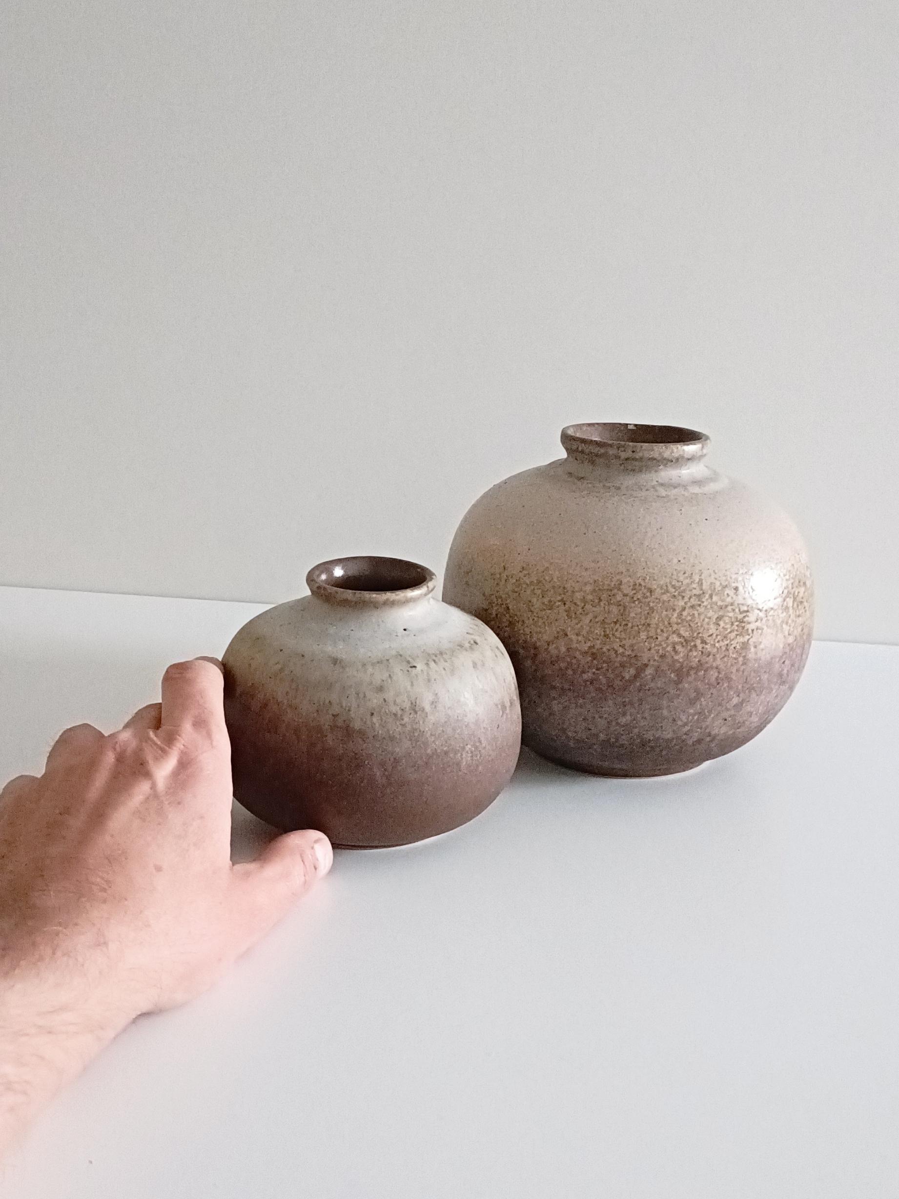 Wabi Sabi-Stil Westdeutschland, Kunstkeramik, Paar Vasen, signiert Strehla, 1950er Jahre im Angebot 3