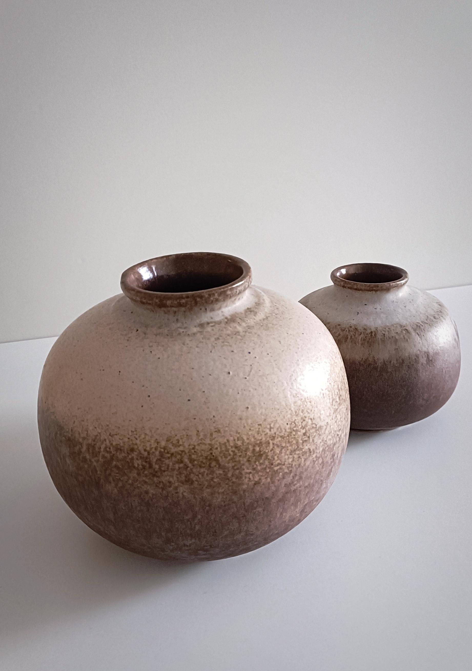 Wabi Sabi-Stil Westdeutschland, Kunstkeramik, Paar Vasen, signiert Strehla, 1950er Jahre im Angebot 6