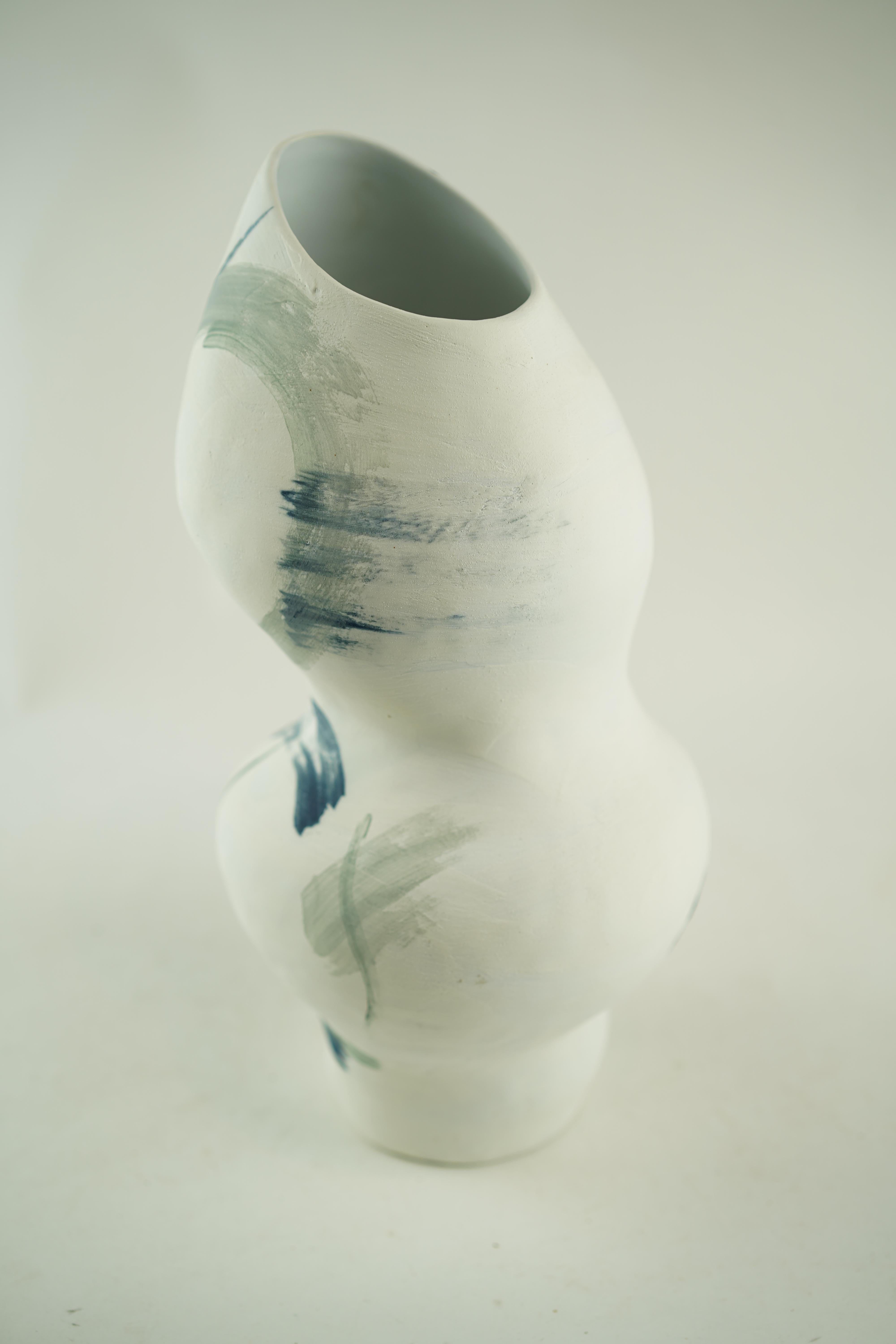 Wabi Sabi Sweeping Canyon Vase For Sale 3