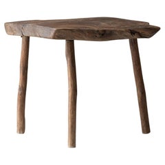 Wabi sabi tripod side table in solid elm from France, dating from the 1950s