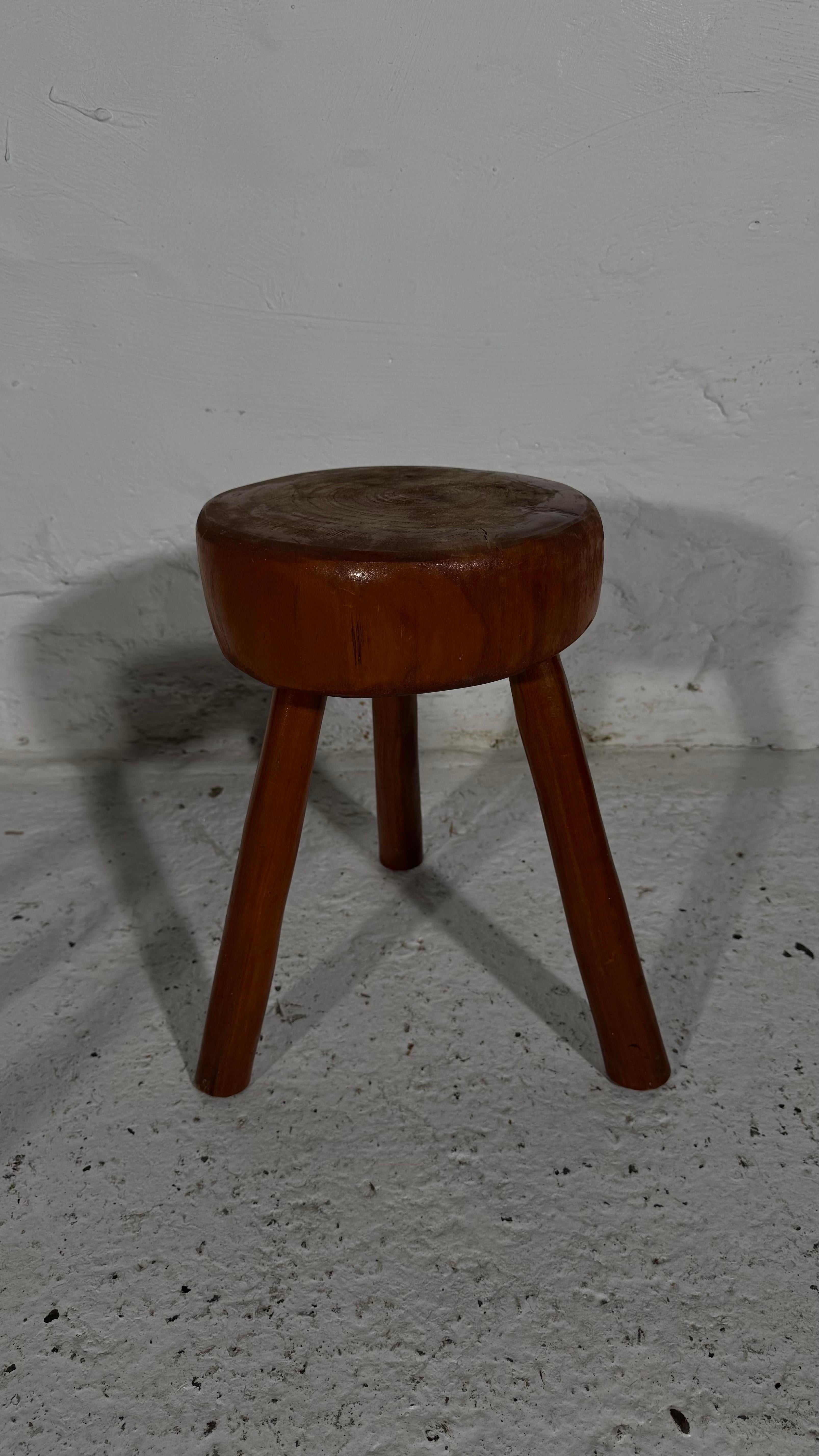 Wabi Sabi tripod stools, France 1960s, Set Of Two. For Sale 8