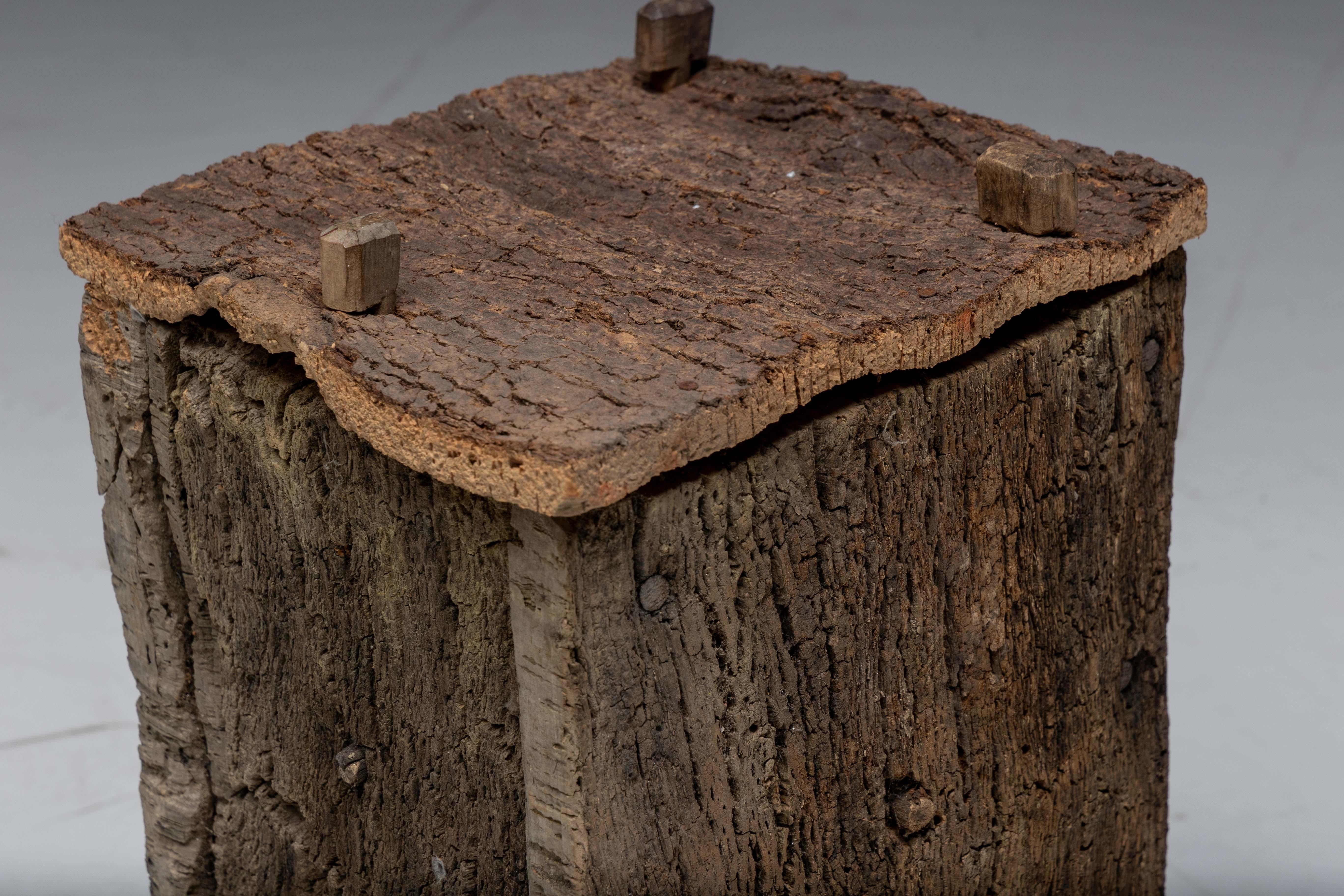 Alveari di tronchi vernacolari Wabi Sabi, Francia, XIX secolo in vendita 10