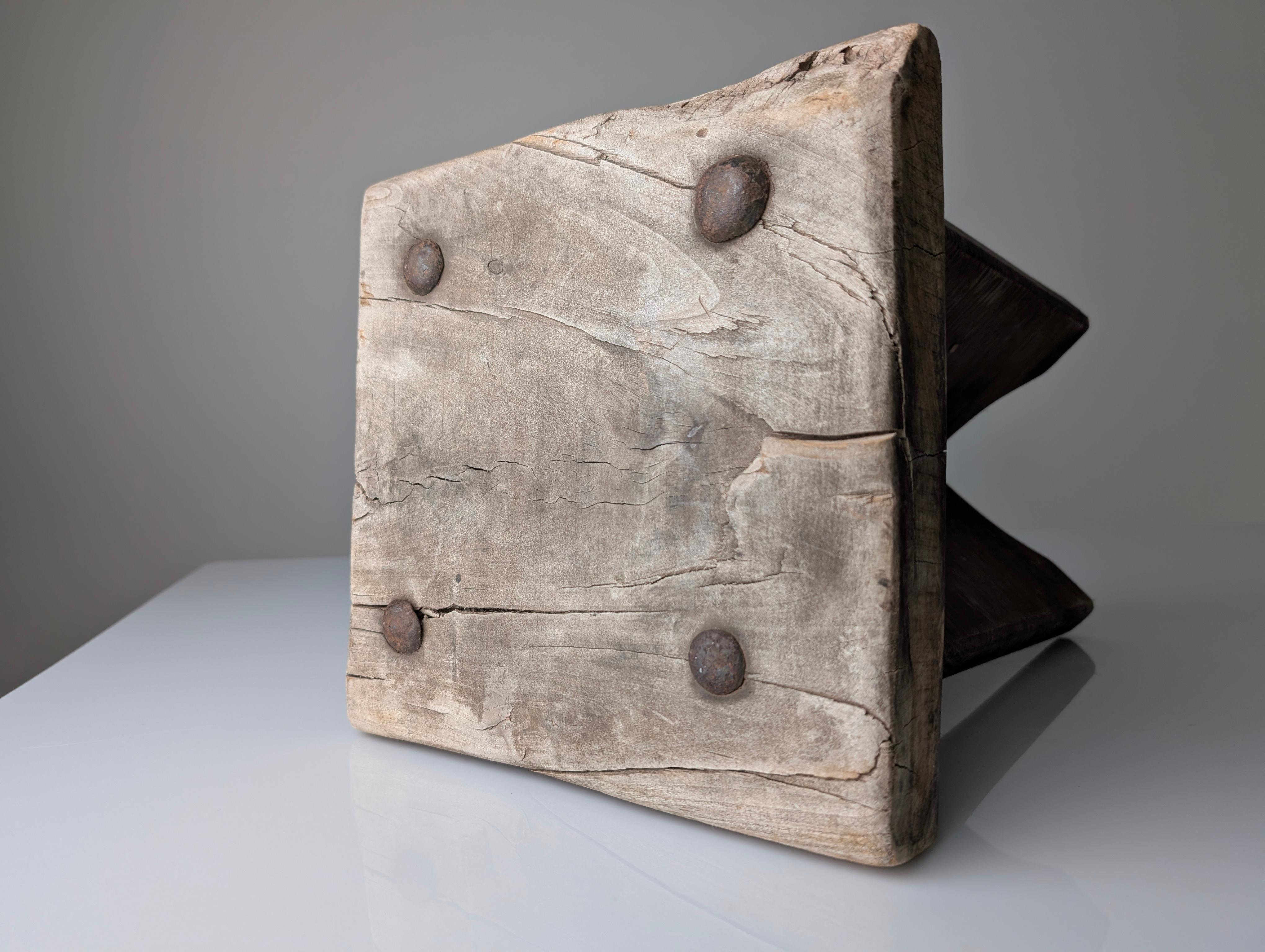 Sgabello in legno Wabi Sabi, 1800 in vendita 1
