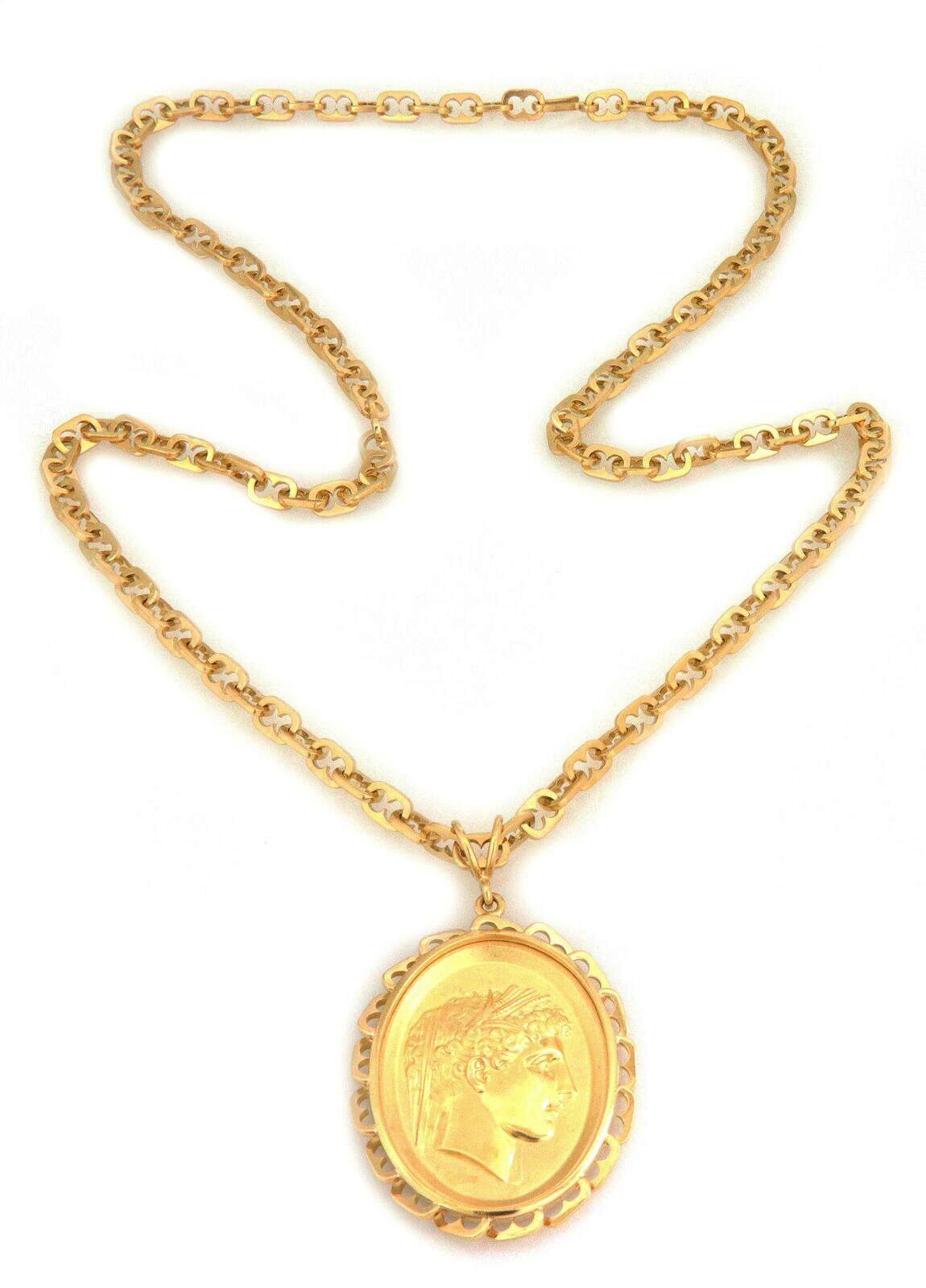 Wachler Signed 18k Yellow Gold Embossed Woman Cameo Oval Pendant Necklace In Excellent Condition For Sale In Boca Raton, FL