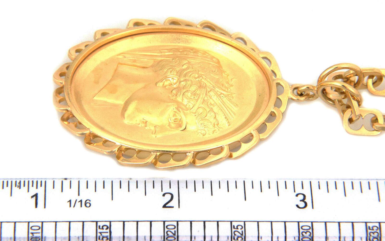 Wachler Signed 18k Yellow Gold Embossed Woman Cameo Oval Pendant Necklace For Sale 3