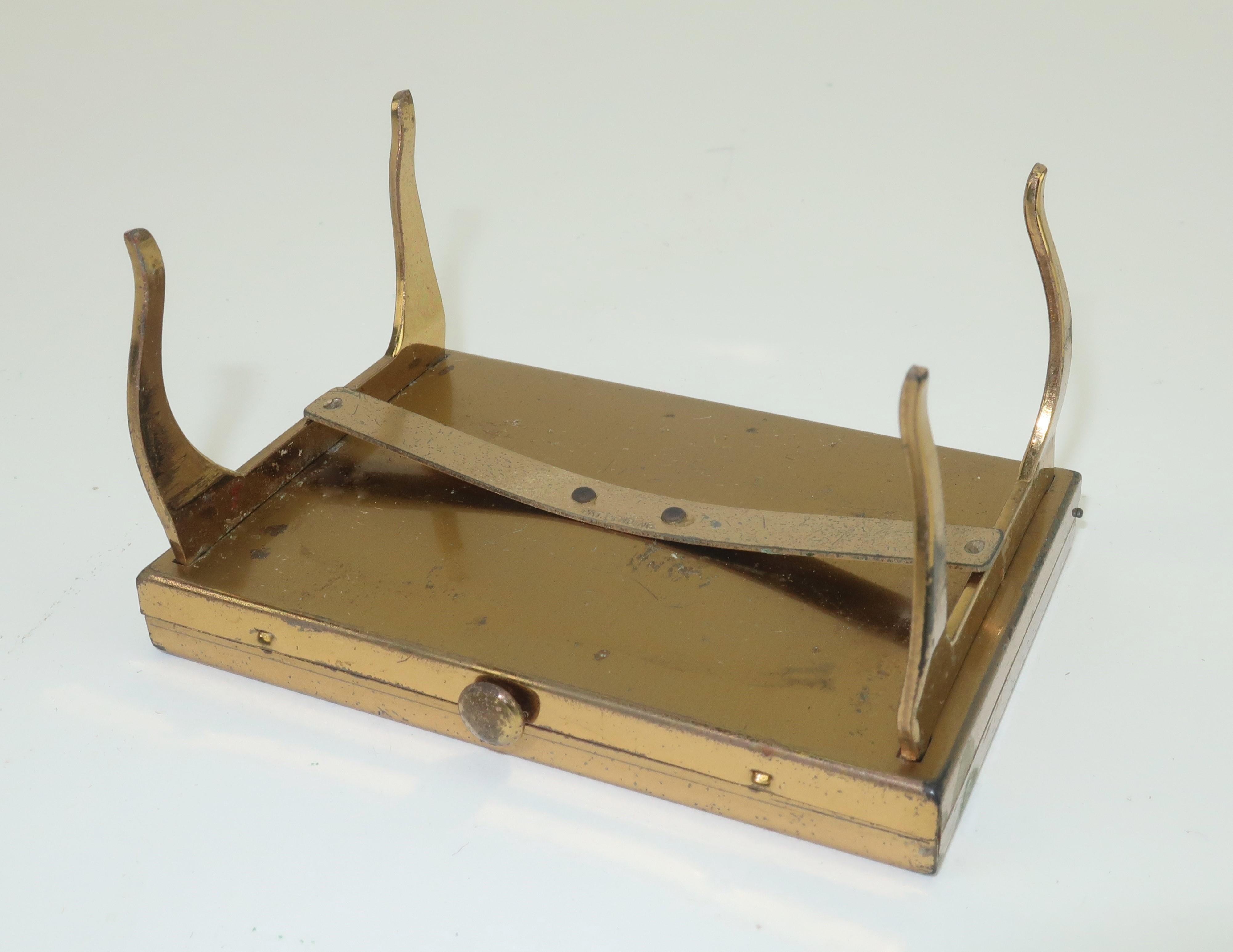 Wadsworth Vanity Table Powder Compact, C.1950 3